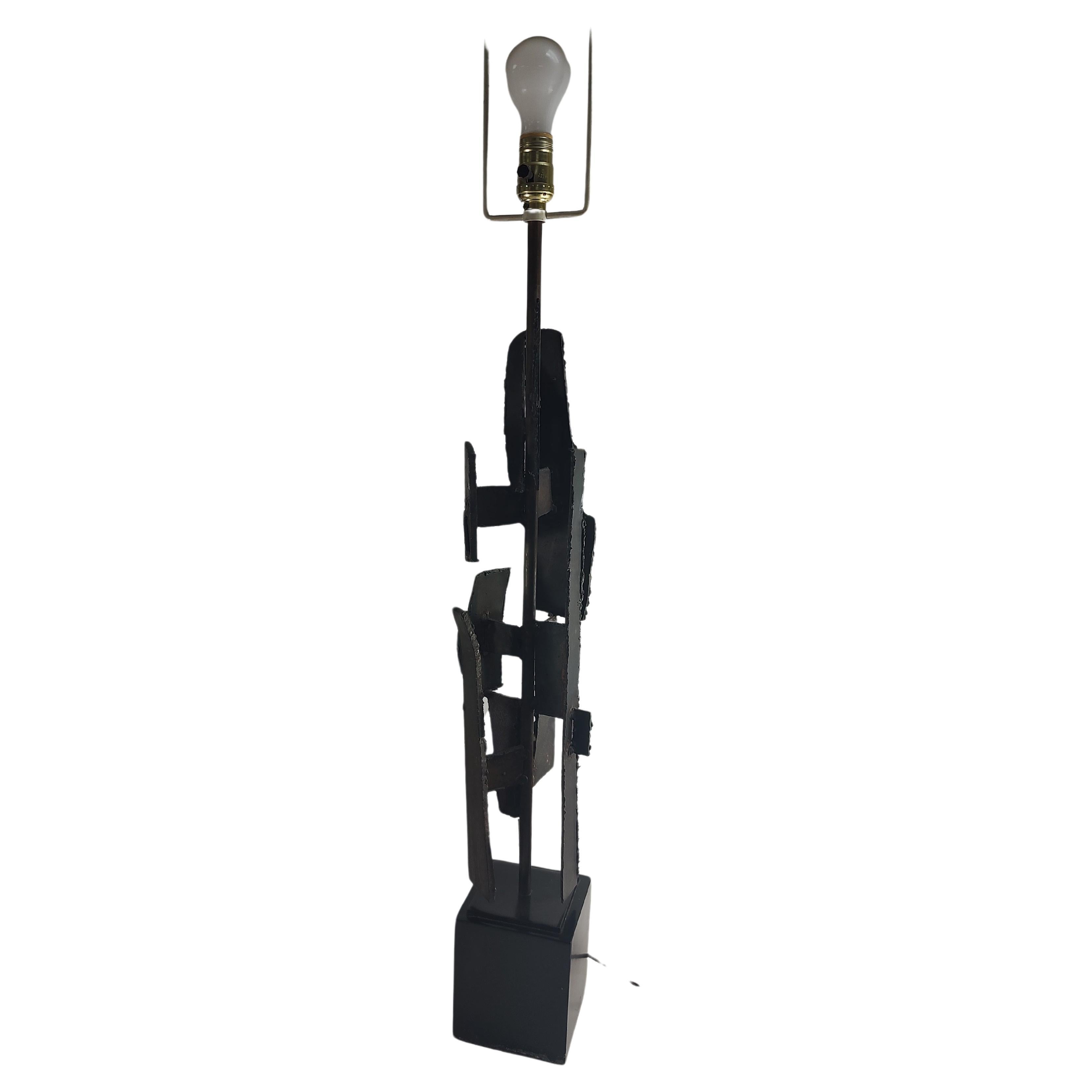 Mid Century Modern Sculptural Brutalist Torch Cut Table Lamp by Laurel Lamp co. 2