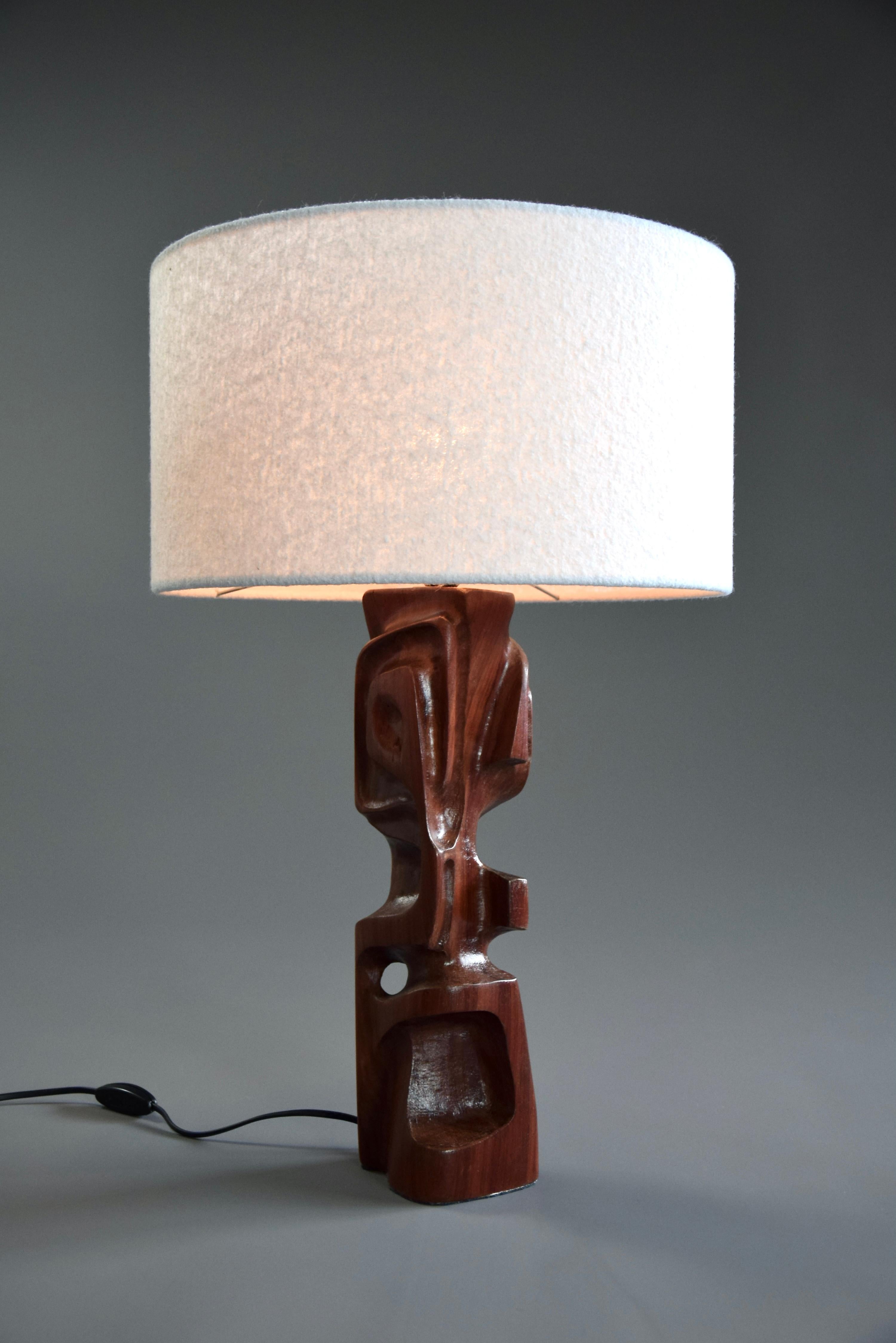 Mid-Century Modern Sculptural Carved Wooden Table Lamps by Gianni Pinna Italy In Good Condition For Sale In Weesp, NL