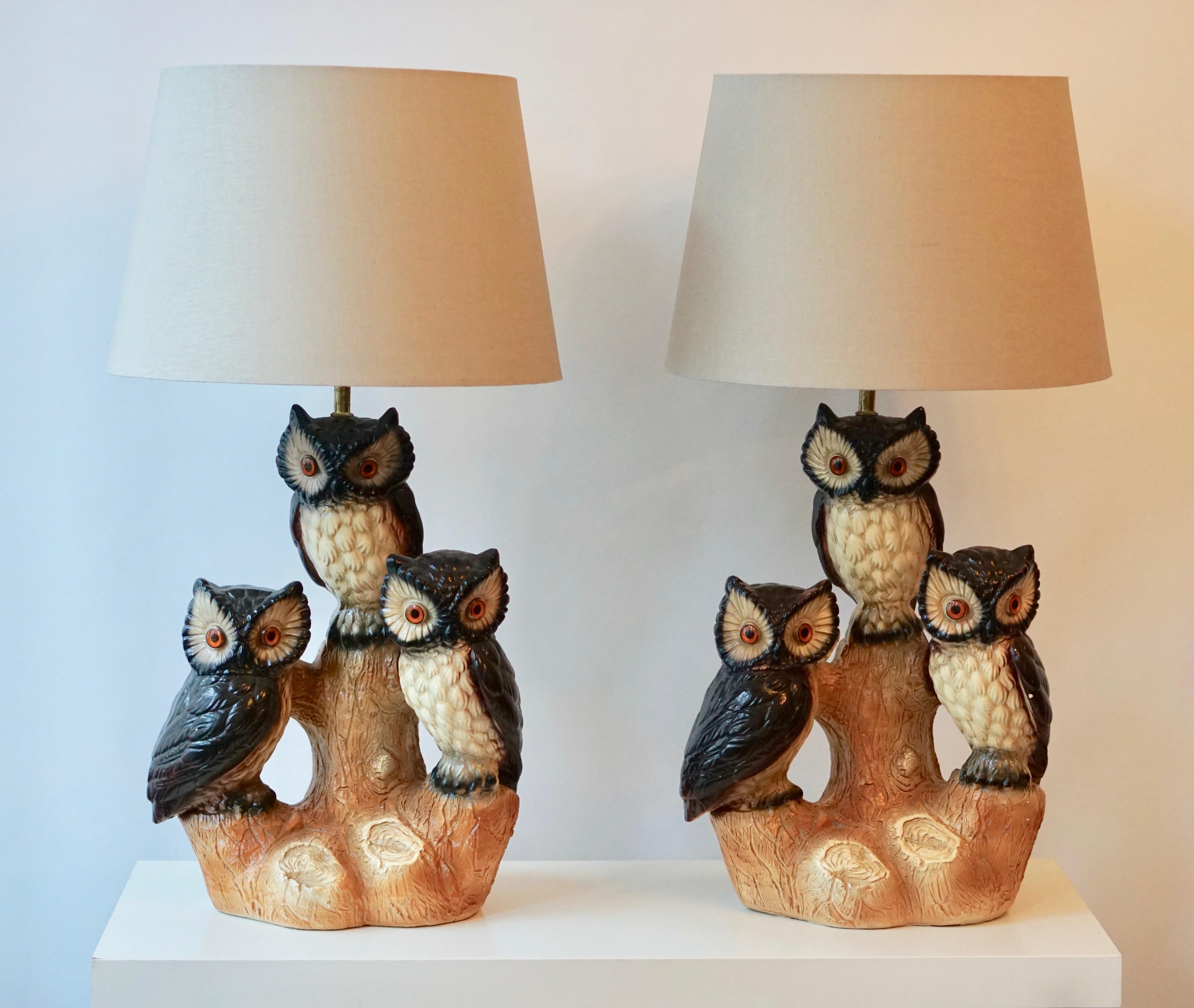 Two ceramic owl table lamps.
Measures: Diameter 44 cm.
Height 82 cm.
Height ceramic base 50 cm. 
Total height without shade 77 cm.
One E27 bulb.
Shades shown are for demonstration purposes only.