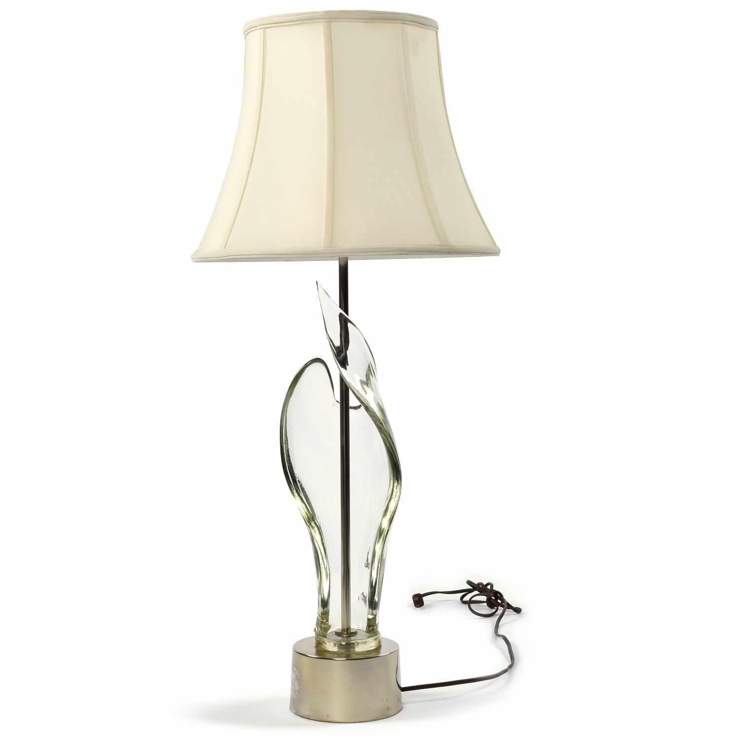 Late 20th Century Mid-Century Modern Sculptural Clear Murano Glass Table Lamp For Sale