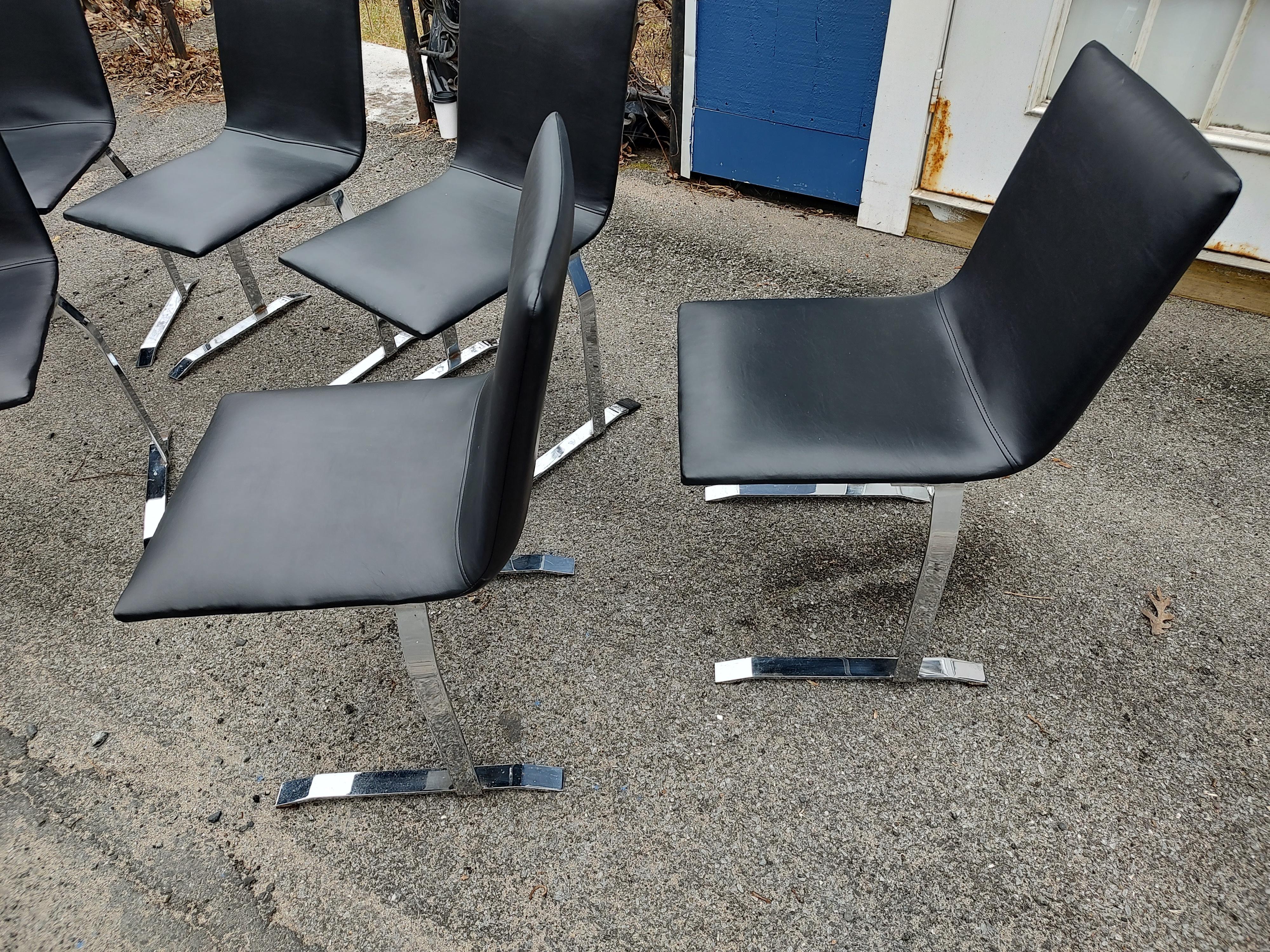 Plated Mid-Century Modern Sculptural Set of 6 Dining Chairs by Saporiti For Sale