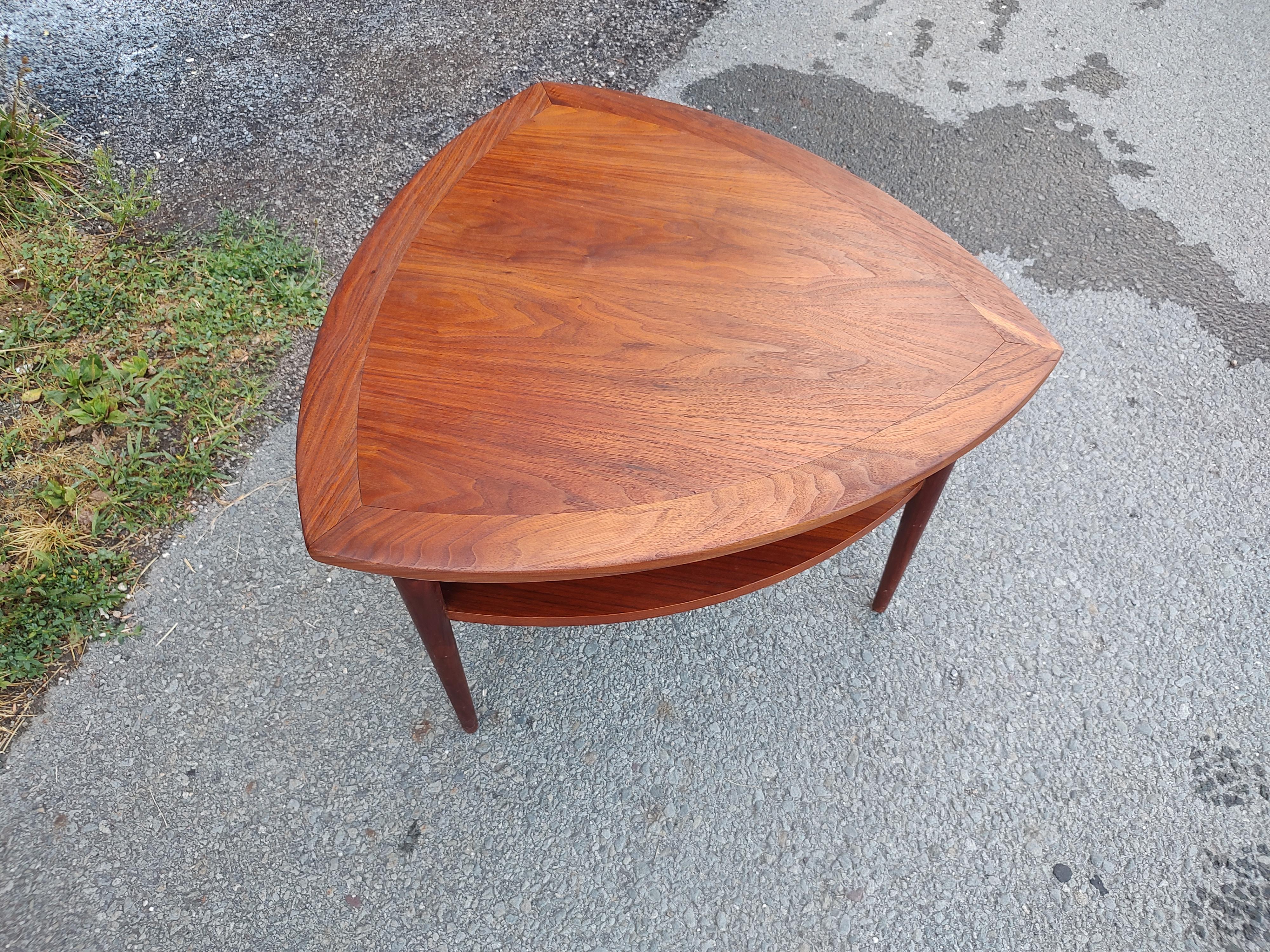 Mid-Century Modern Sculptural Guitar Pick Shaped Walnut Cocktail Side Table 1