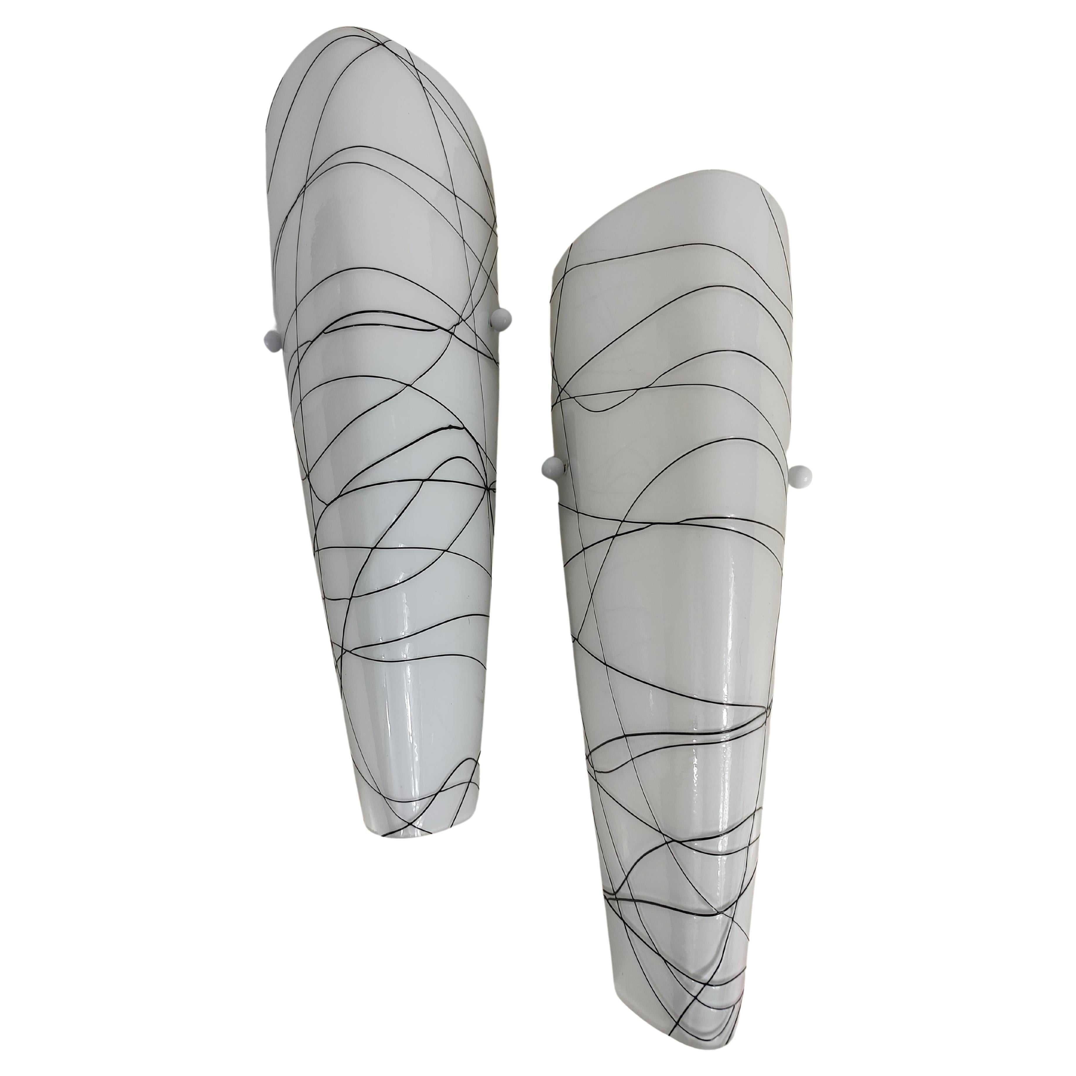 Skulpturale mundgeblasene Wandleuchter, Mid-Century Modern, 9 verfügbar