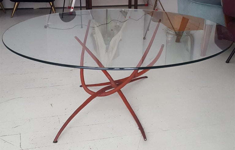 Lacquered Mid-Century Modern Sculptural Iron Coffee Table with Glass Top, Italy, 1950s For Sale