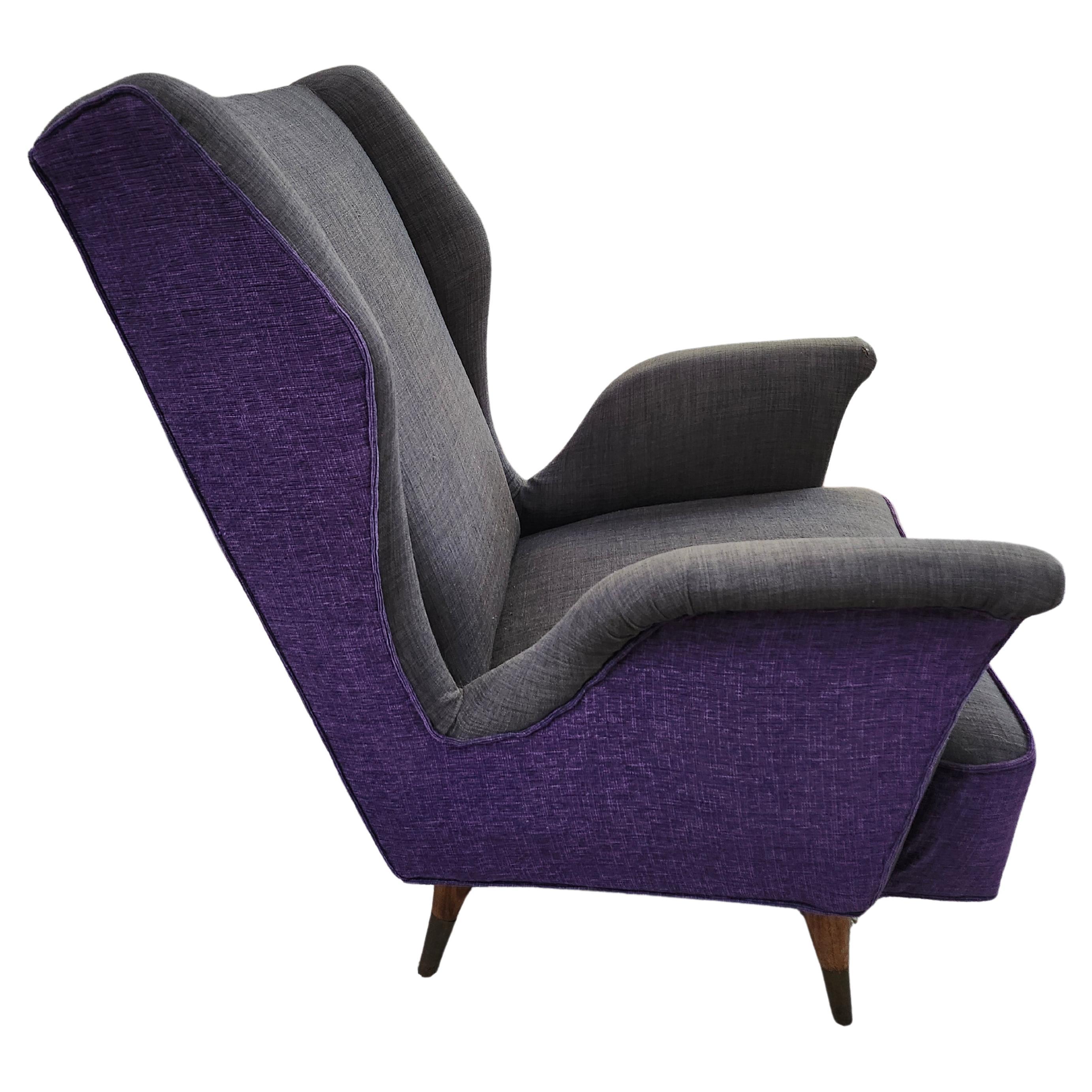 Mid Century Modern Sculptural Italian Armchair w Ottoman attrib to Gio Ponti In Good Condition For Sale In Port Jervis, NY