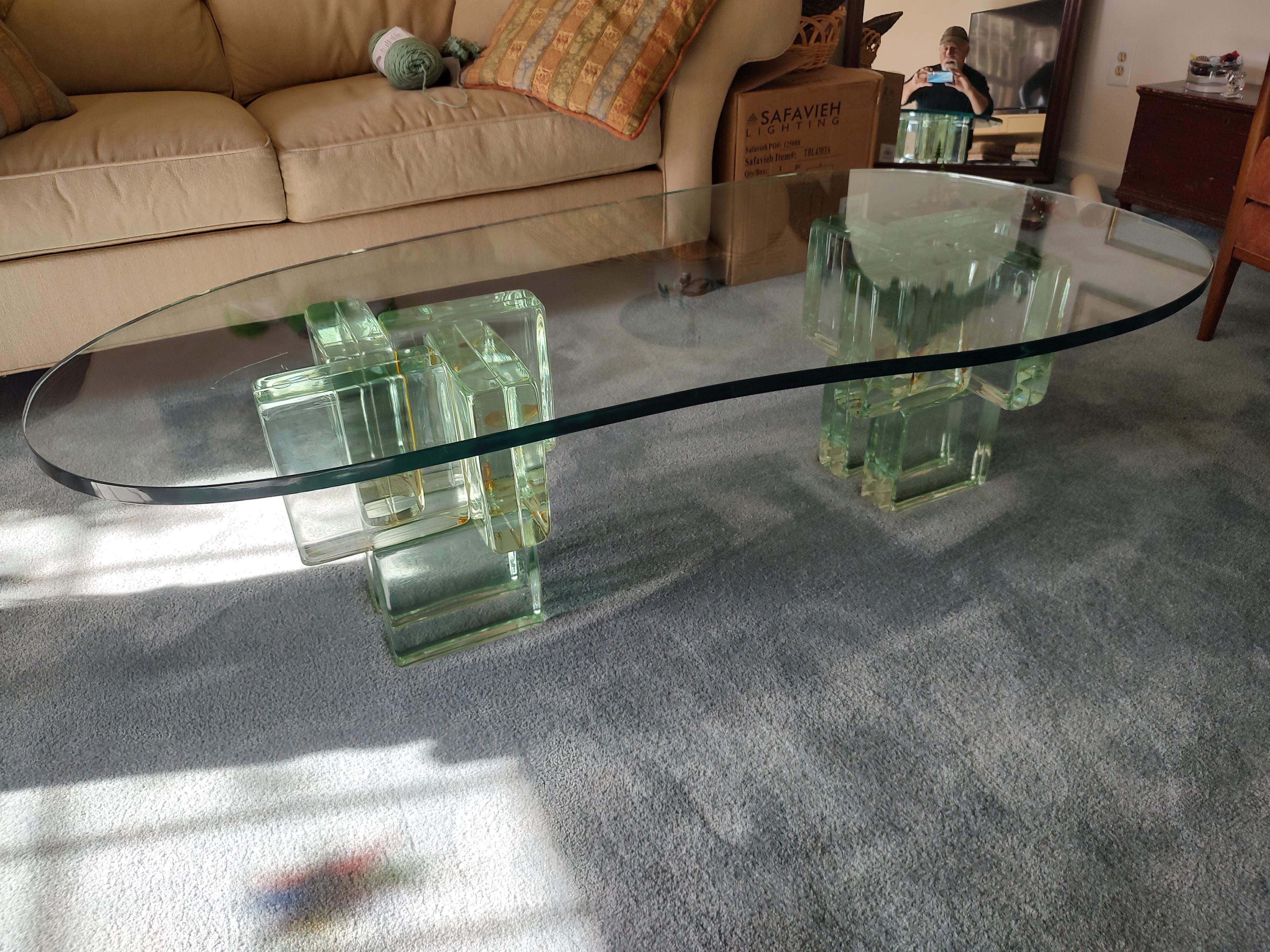 Mid-Century Modern Sculptural Italian Glass Block Cocktail Table For Sale 1