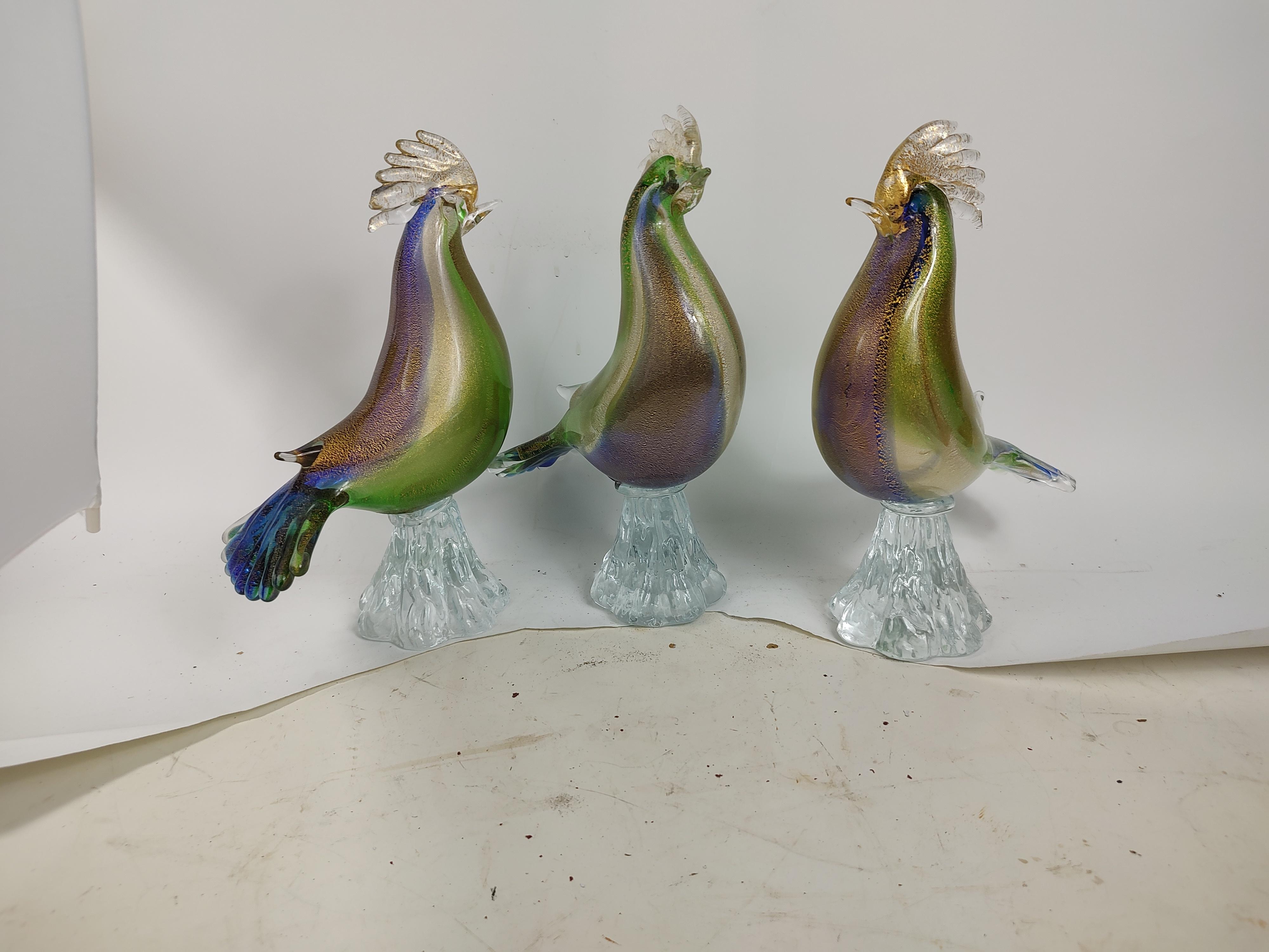 Mid-Century Modern Sculptural Italian Murano Hand Blown Art Glass Birds C1965 For Sale 2