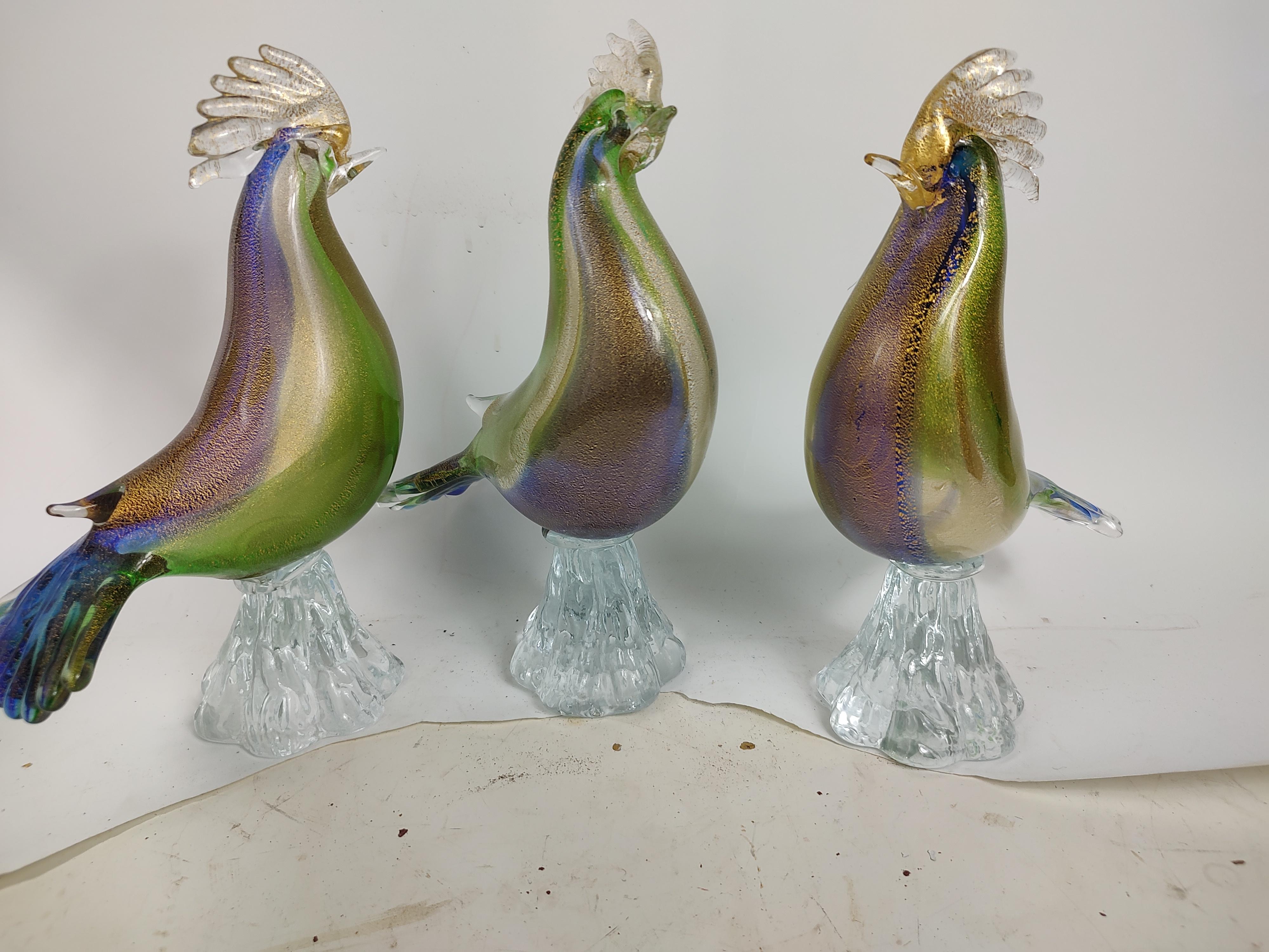 Skulpturale italienische mundgeblasene Kunstglasvögel aus Muranoglas, Mid-Century Modern, um 1965 (Glaskunst) im Angebot