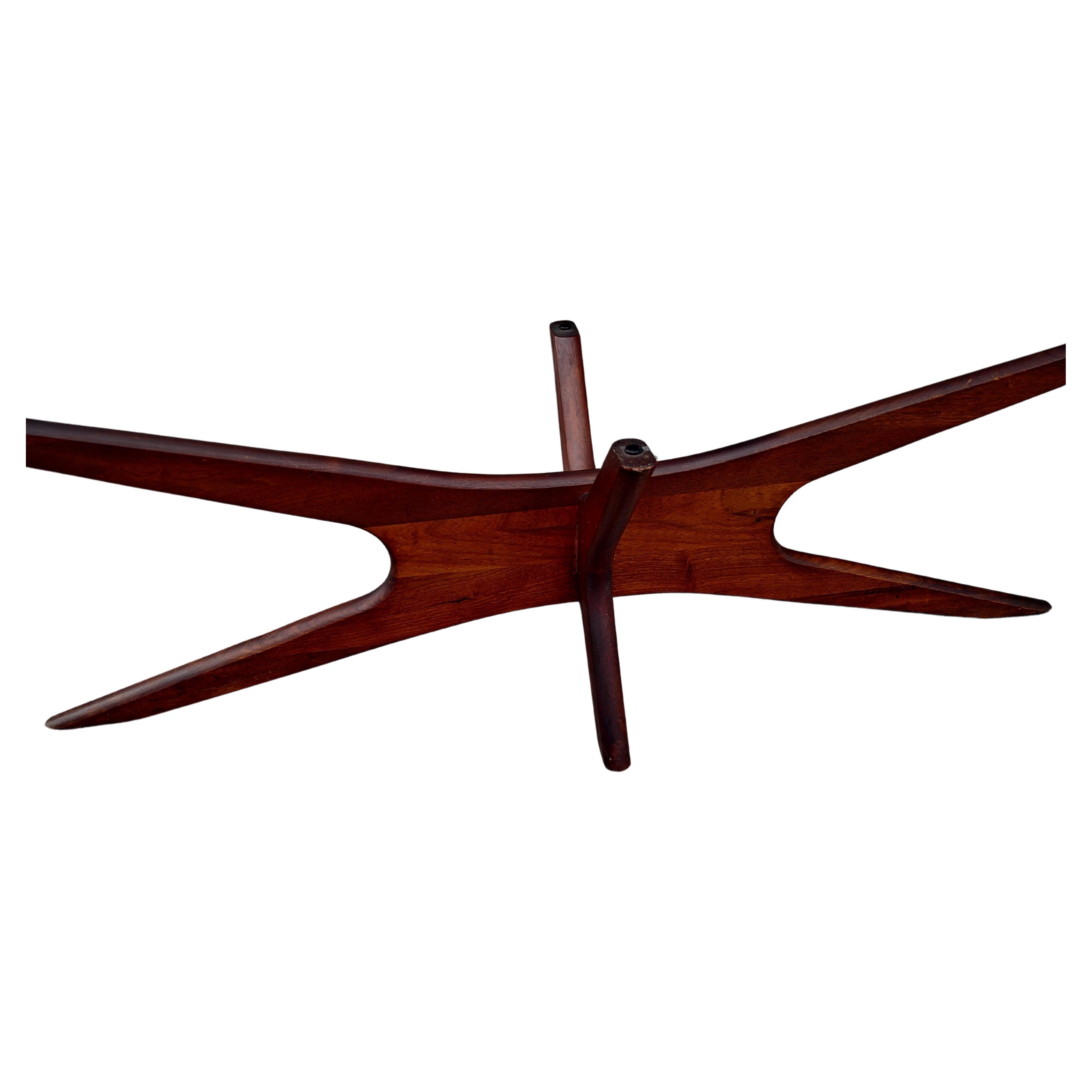 Mesa de cóctel escultórica 