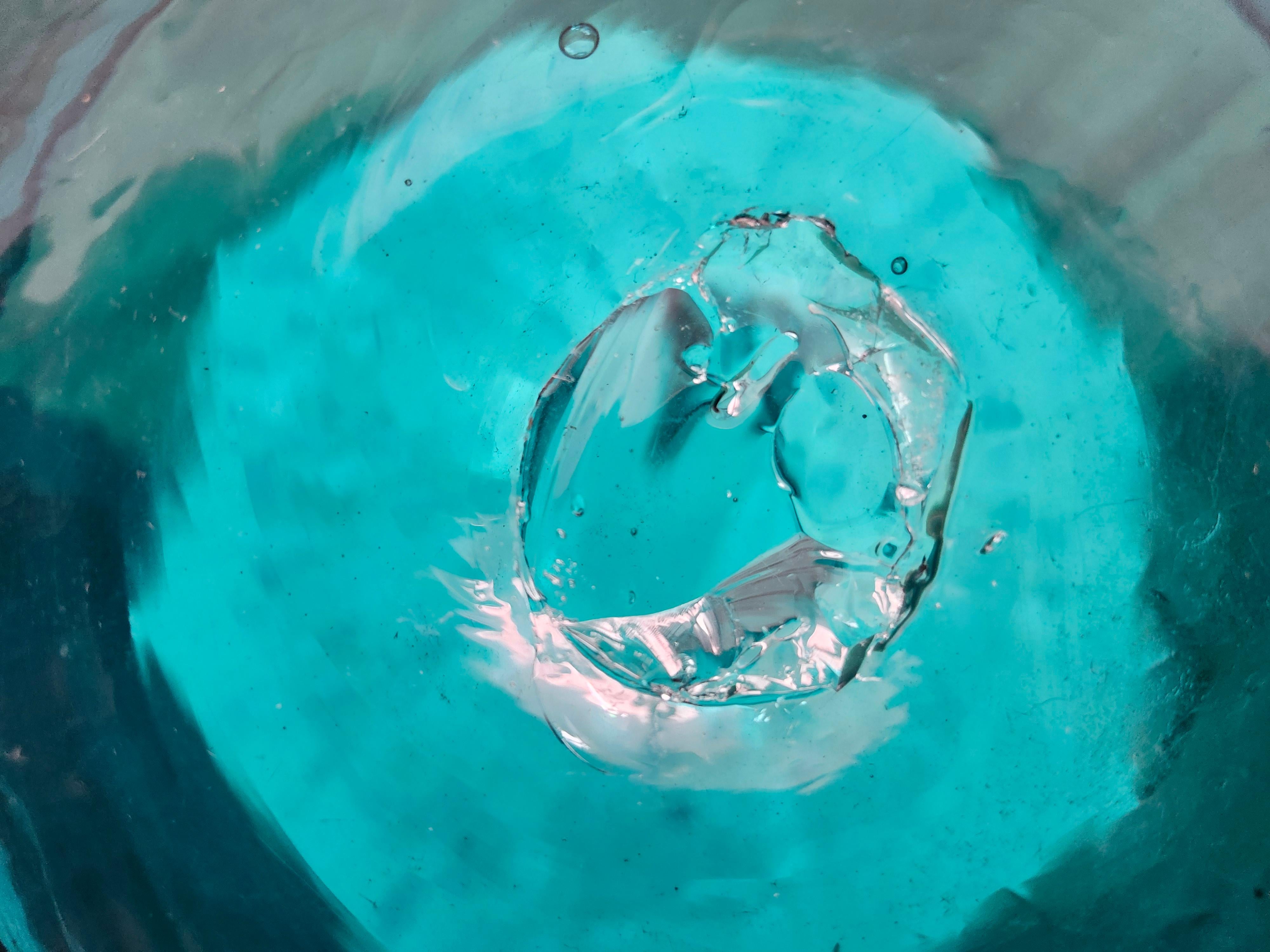 Grand vase bleu sculptural du milieu du siècle par Blenko Bottle Form C1960 en vente 2