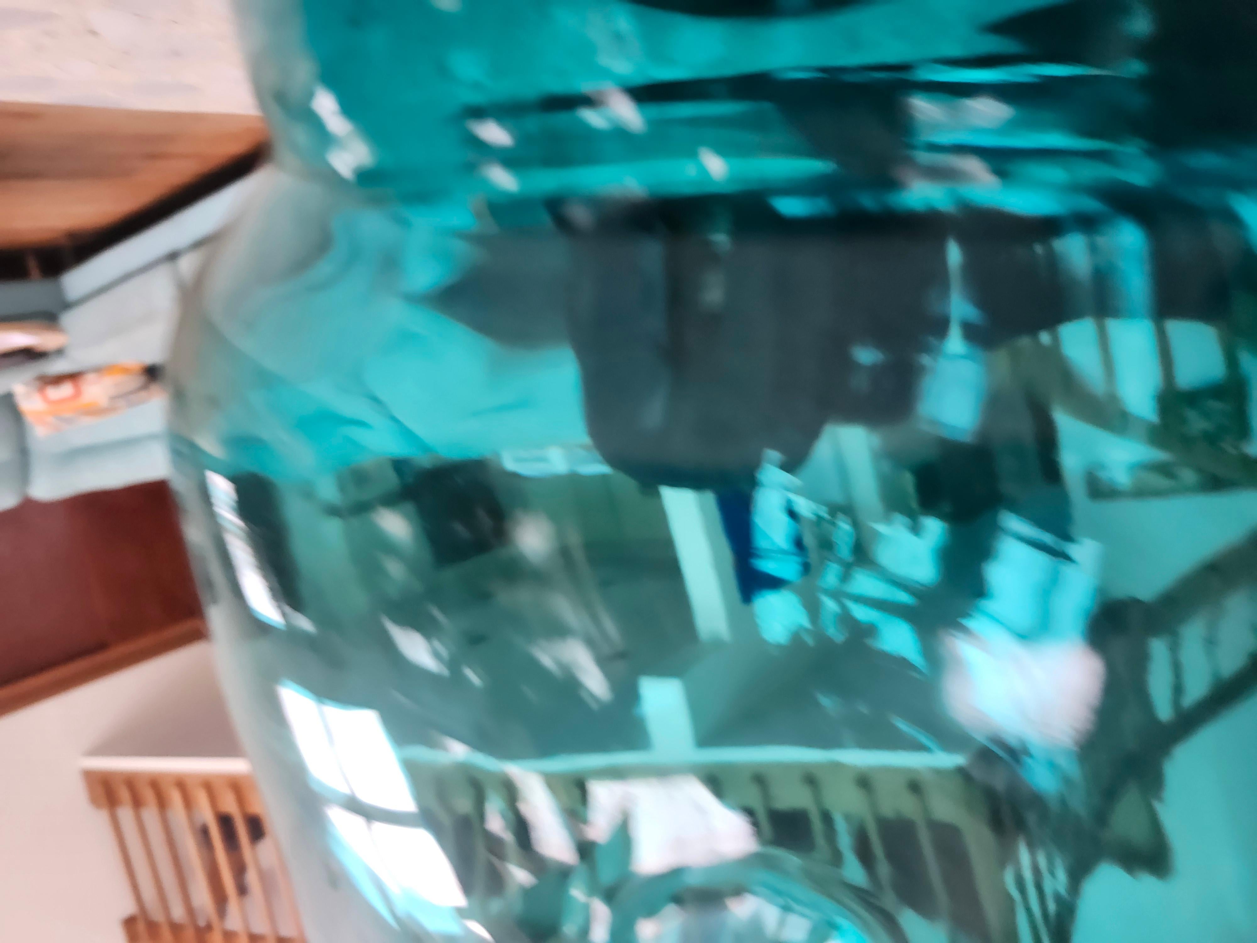 Grand vase bleu sculptural du milieu du siècle par Blenko Bottle Form C1960 en vente 4