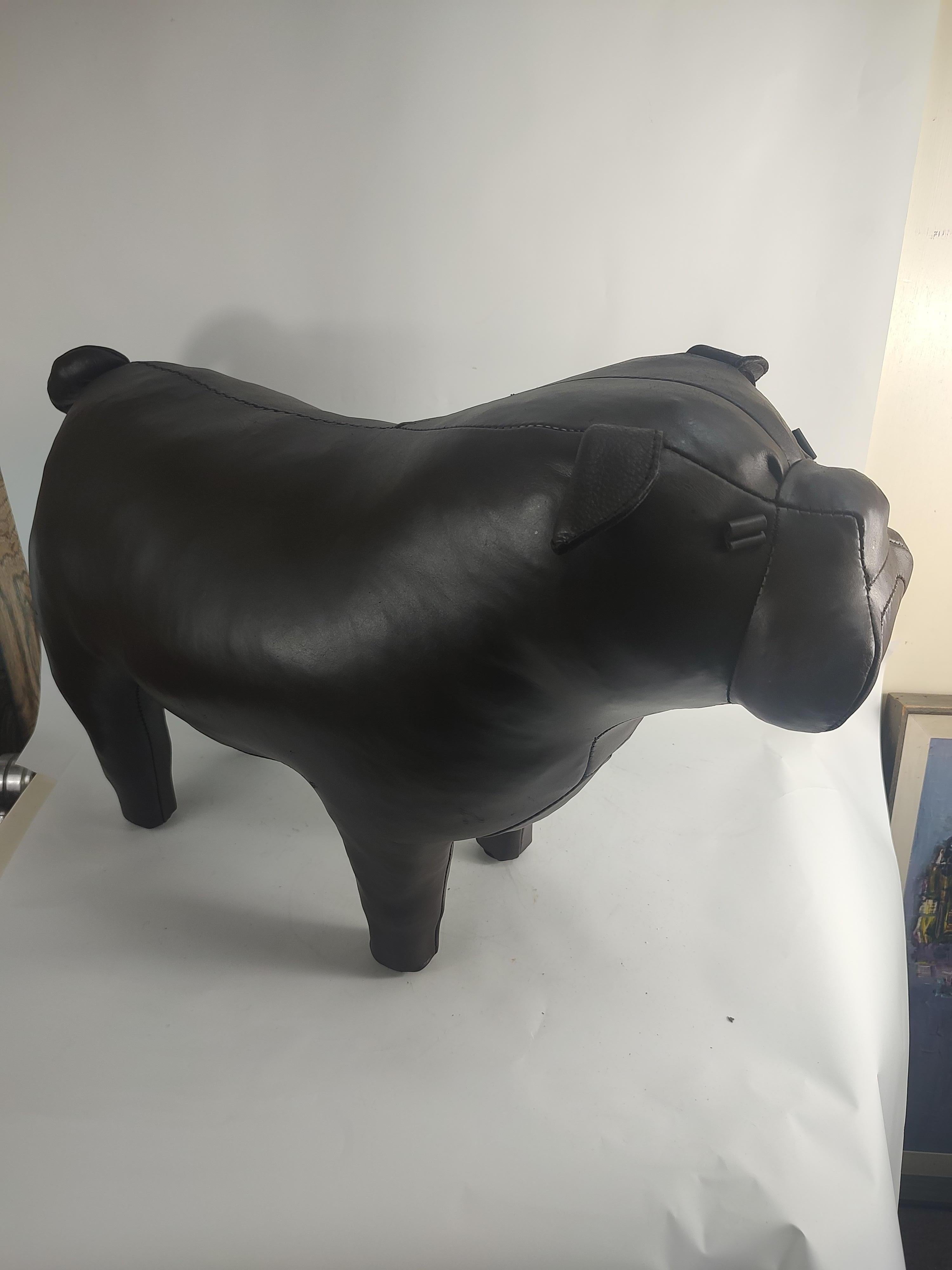 Otomana Bulldog de cuero escultural Mid Century Modern by Abercrombie & Fitch en venta 5