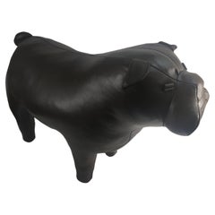 Pouf sculptural en cuir mi-siècle moderne Bulldog de Abercrombie & Fitch