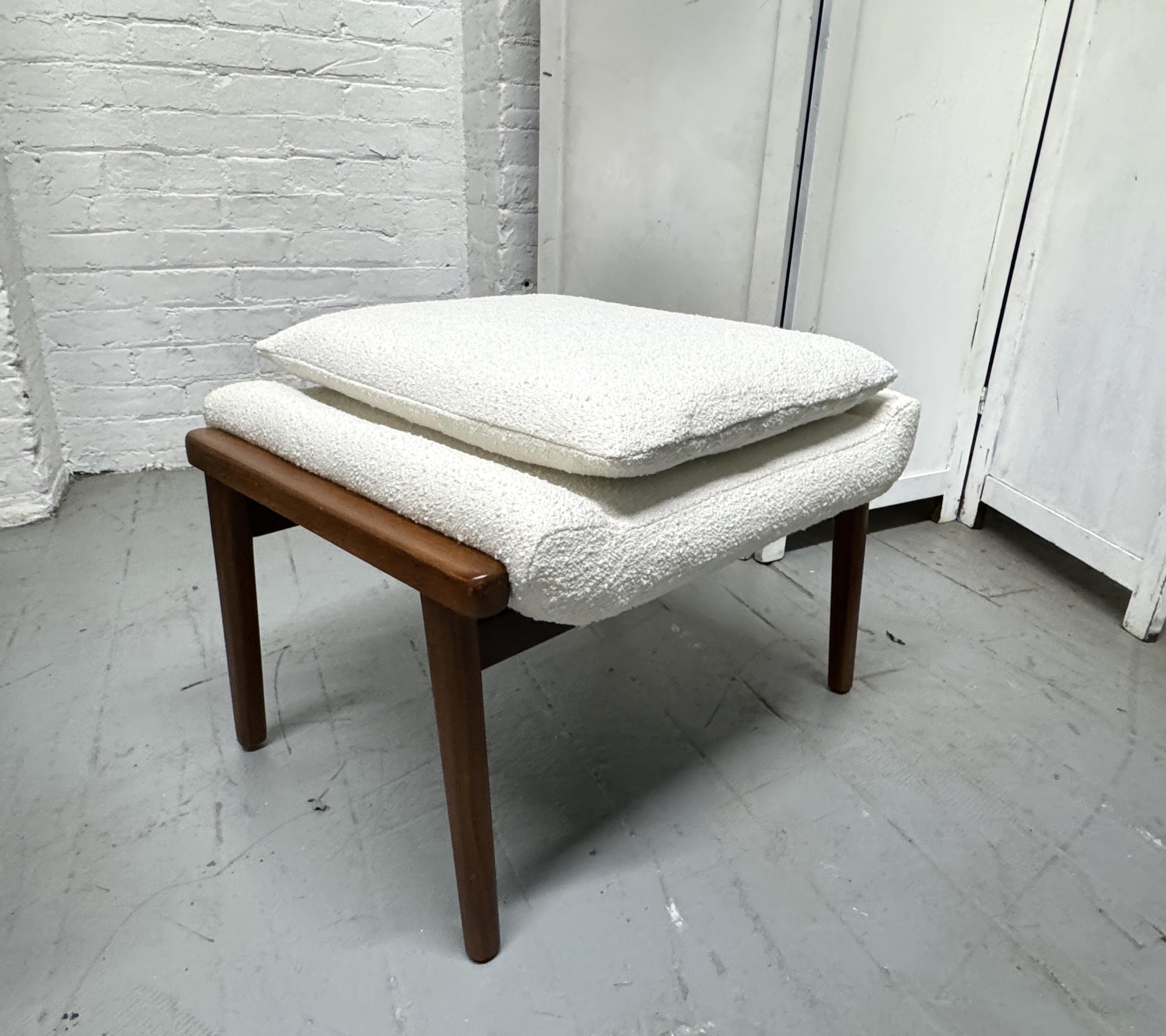 Mid-Century Modern Mid Century Modern Sculptural Lounge Chair and Ottoman in Boucle For Sale