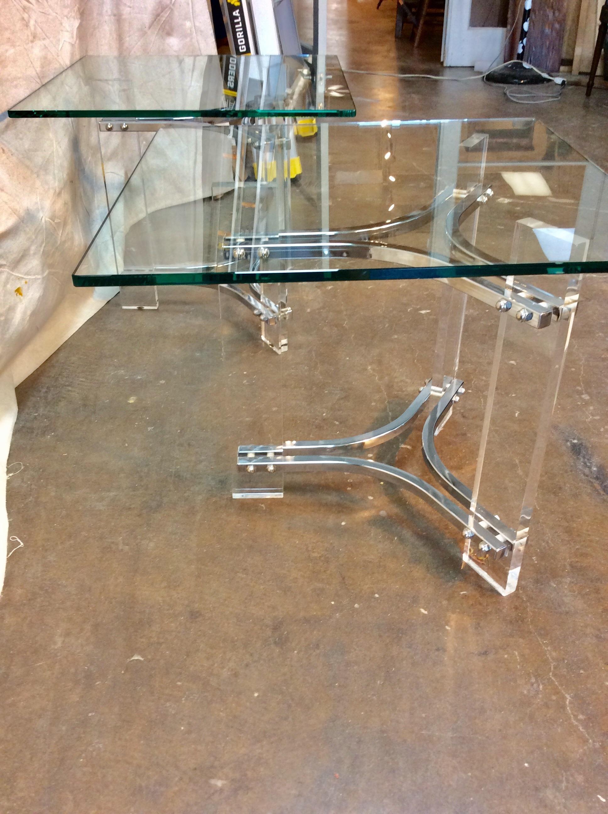  Mid-Century Modern Sculptural Lucite Chrome and Glass Side Tables - a Pair For Sale 1