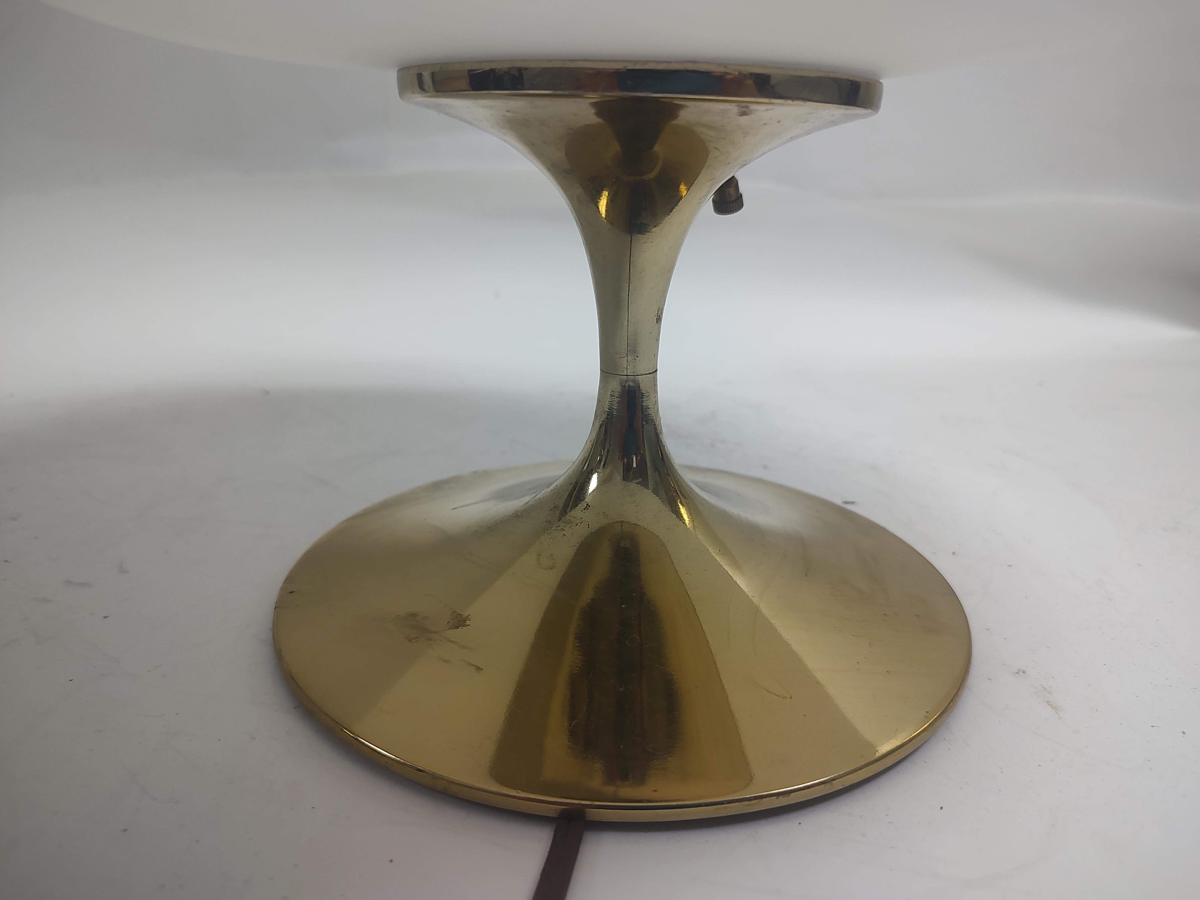 Hand-Crafted Mid Century Modern Sculptural Mushroom Table Lamp Attributed to Laurel Lamp Co.