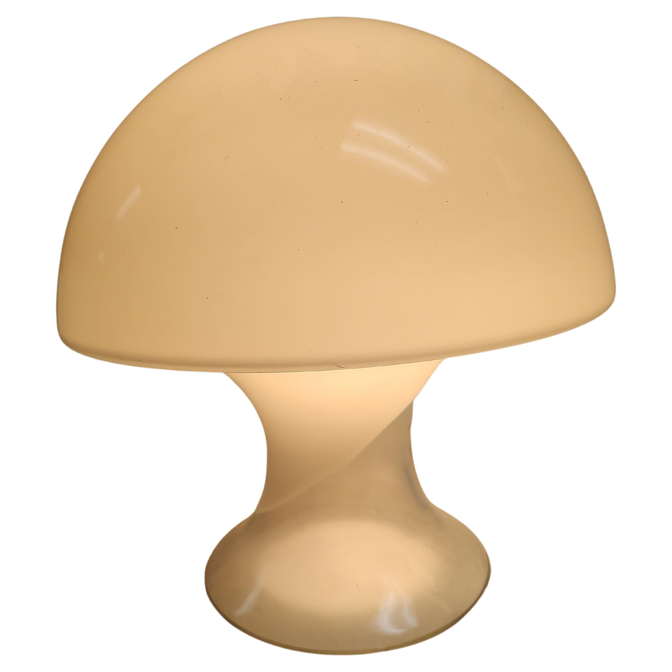 Fait main Lampe de table sculpturale moderne mi-siècle en forme de champignon en verre dépoli blanc transparent 1975 en vente