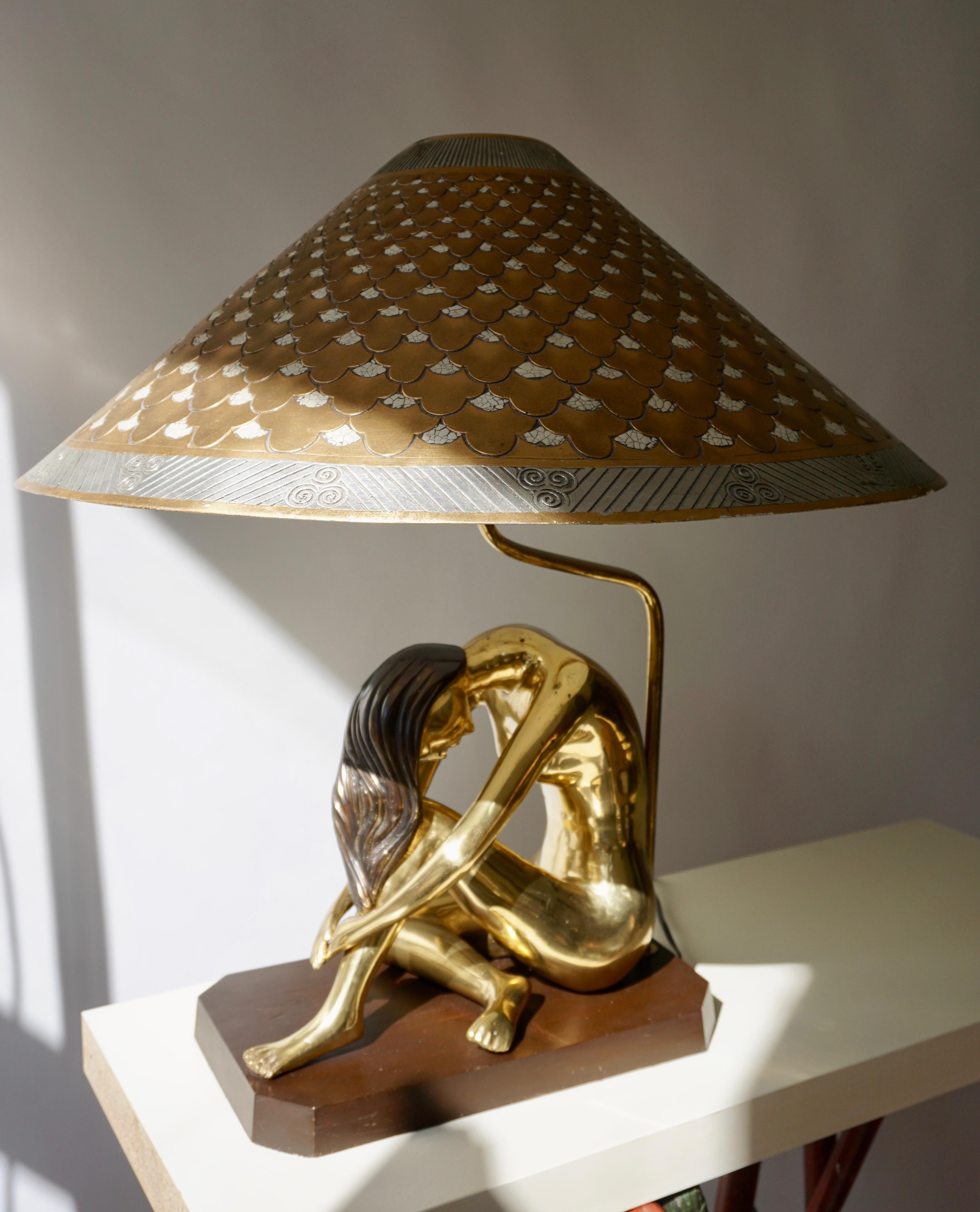Hollywood Regency Mid-Century Modern Sculptural Nude Female Figural Table Lamp