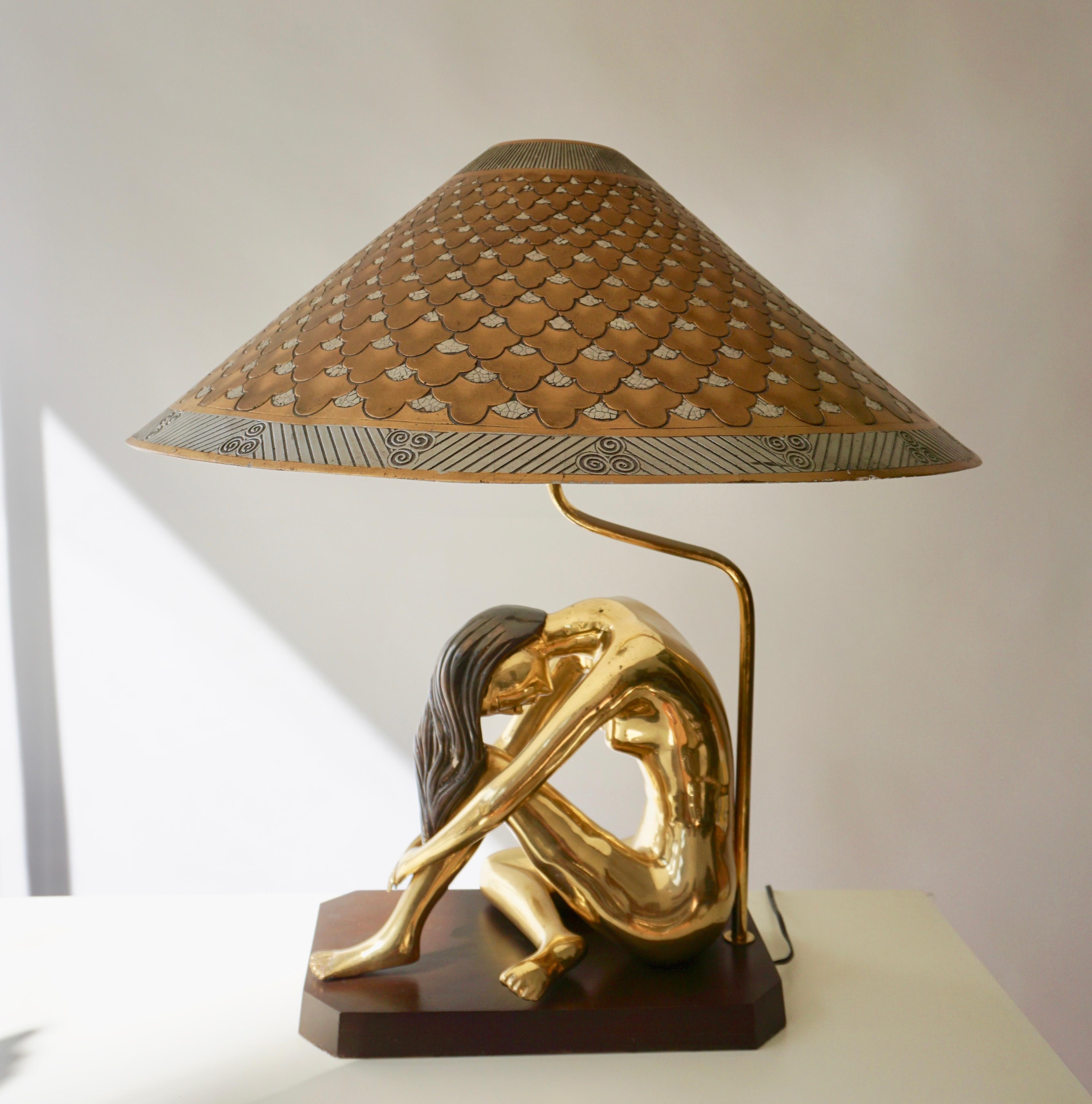 Mid-Century Modern Sculptural Nude Female Figural Table Lamp In Good Condition In Antwerp, BE