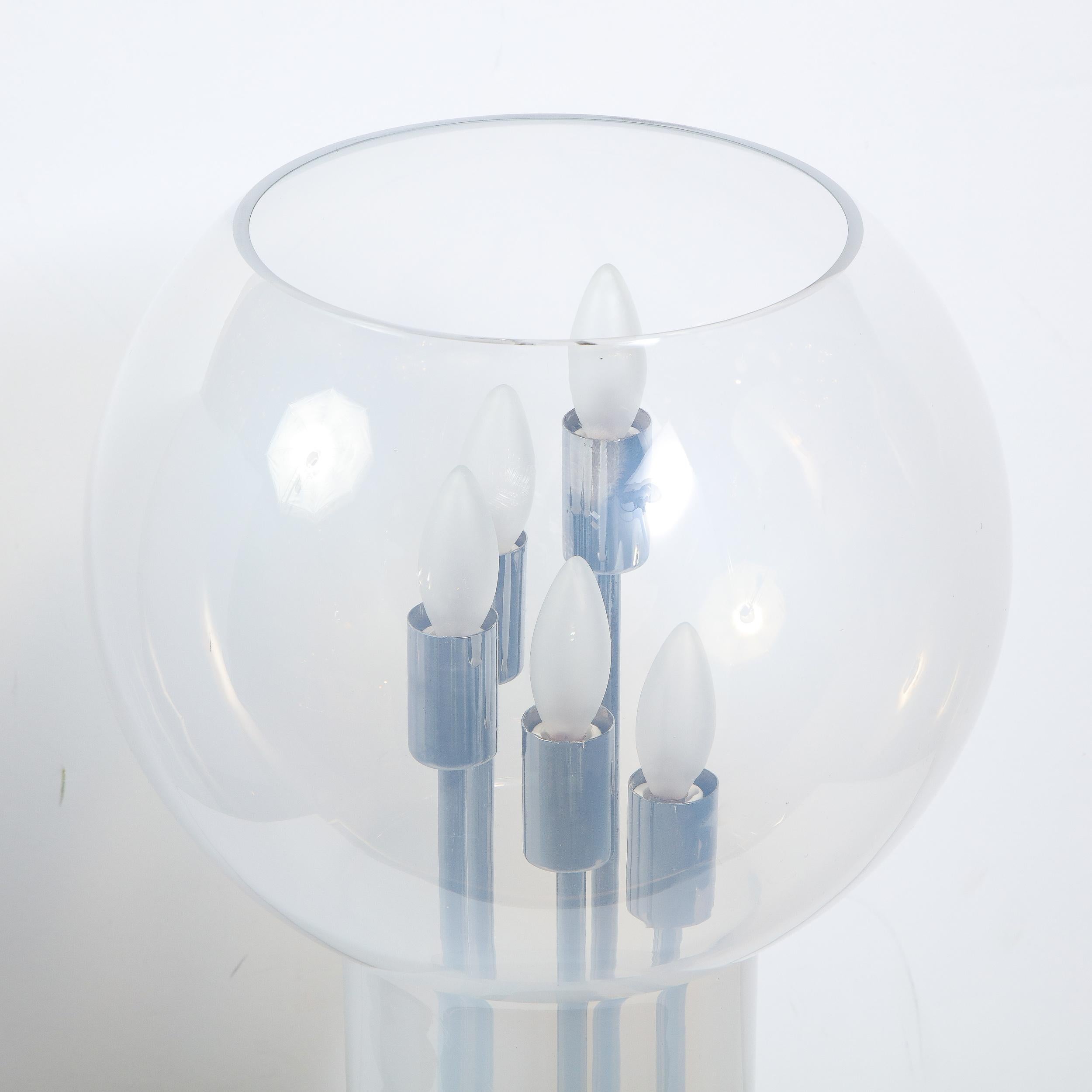Late 20th Century Mid-Century Modern Sculptural Opalescent Glass Table Lamp For Sale