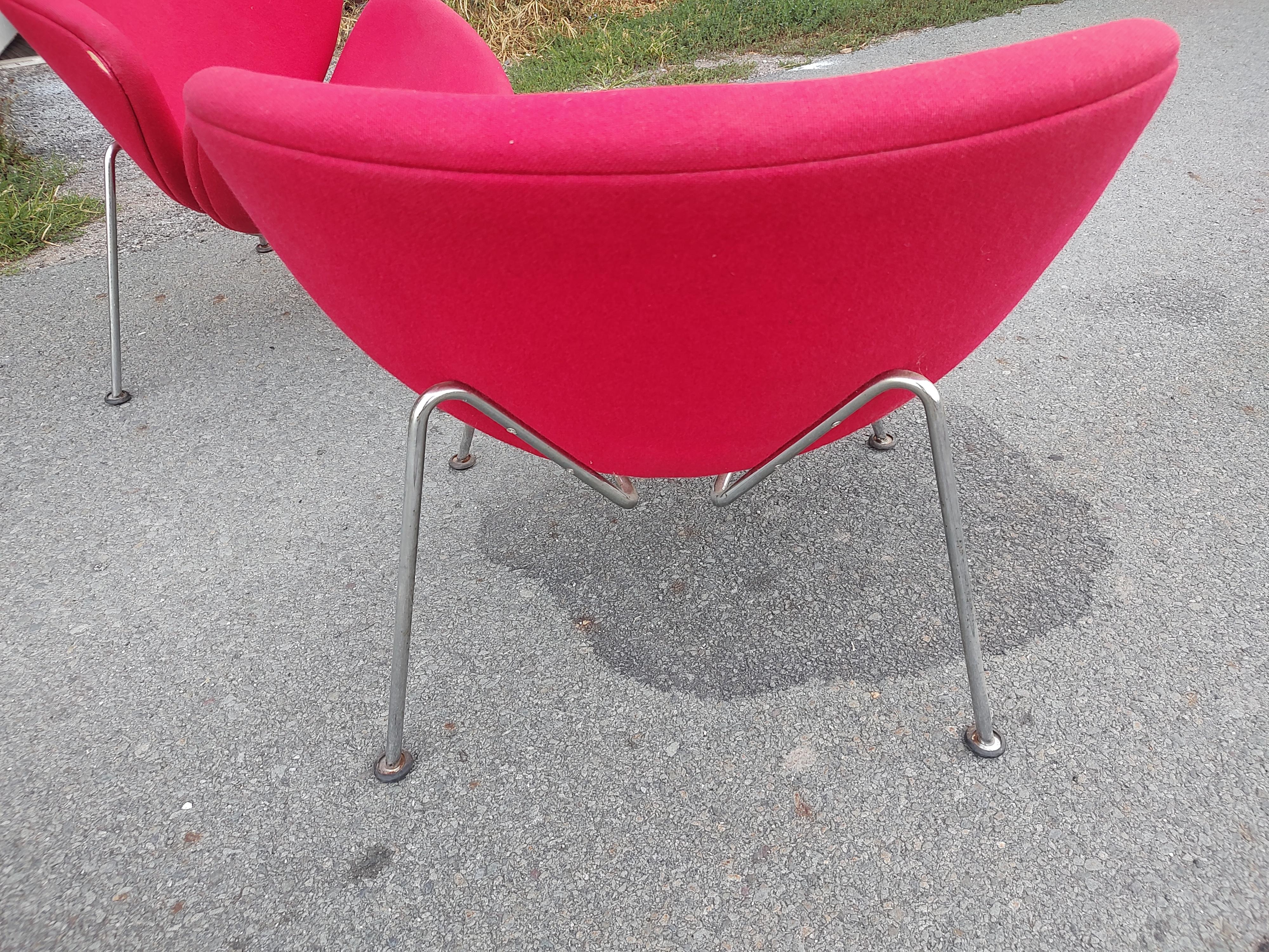 Mid-20th Century Mid-Century Modern Sculptural Orange Slice Lounge Chairs by Pierre Paulin