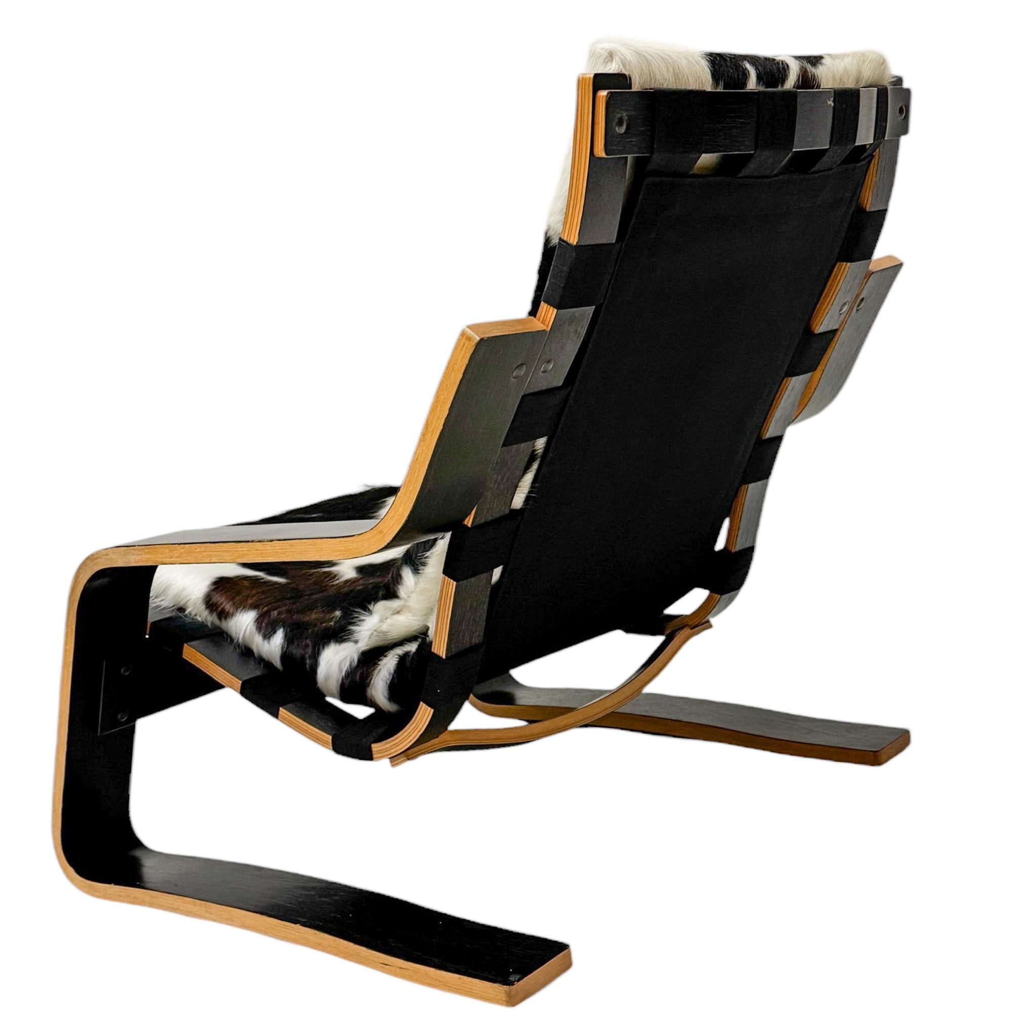 Mid-Century Modern Sculptural Plywood Lounge Chair, The Netherlands 1970s For Sale 1