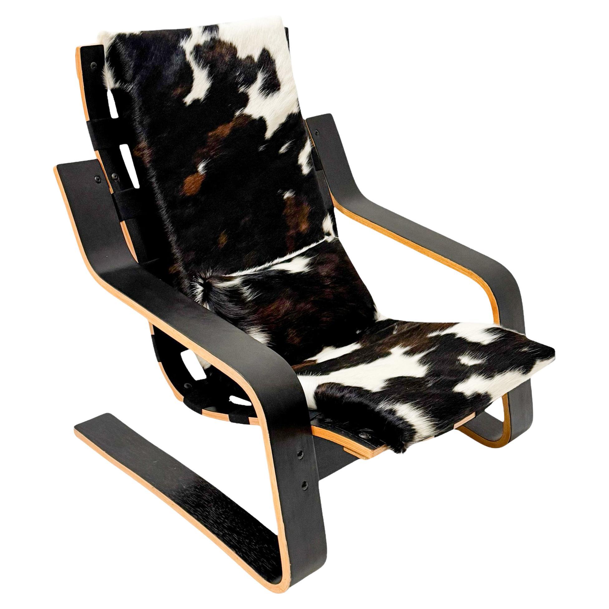 Moderner skulpturaler Sperrholz-Loungesessel aus der Mitte des Jahrhunderts, Niederlande 1970er Jahre im Angebot