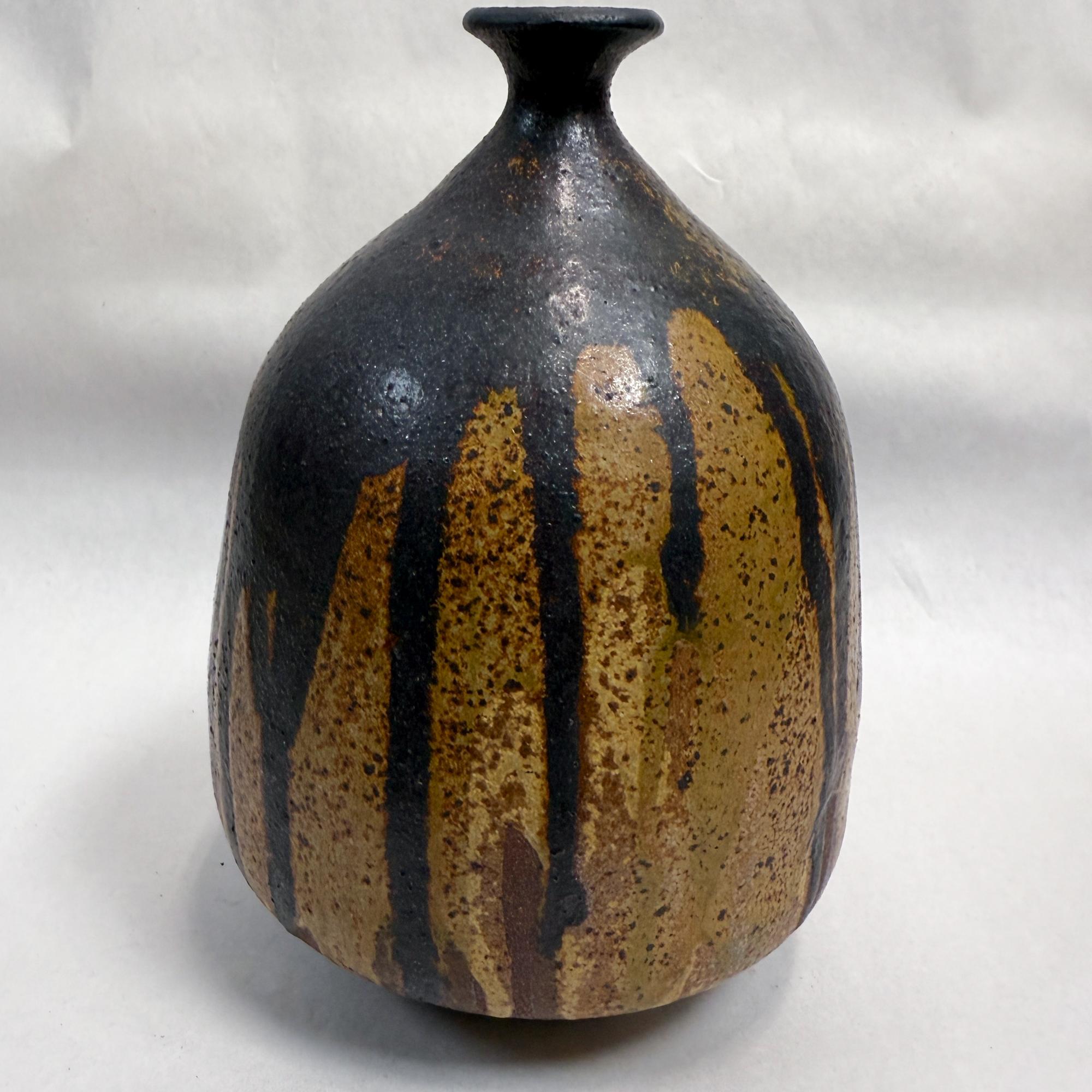 American Mid-Century Modern Sculptural Pottery Vase Earth Tones For Sale
