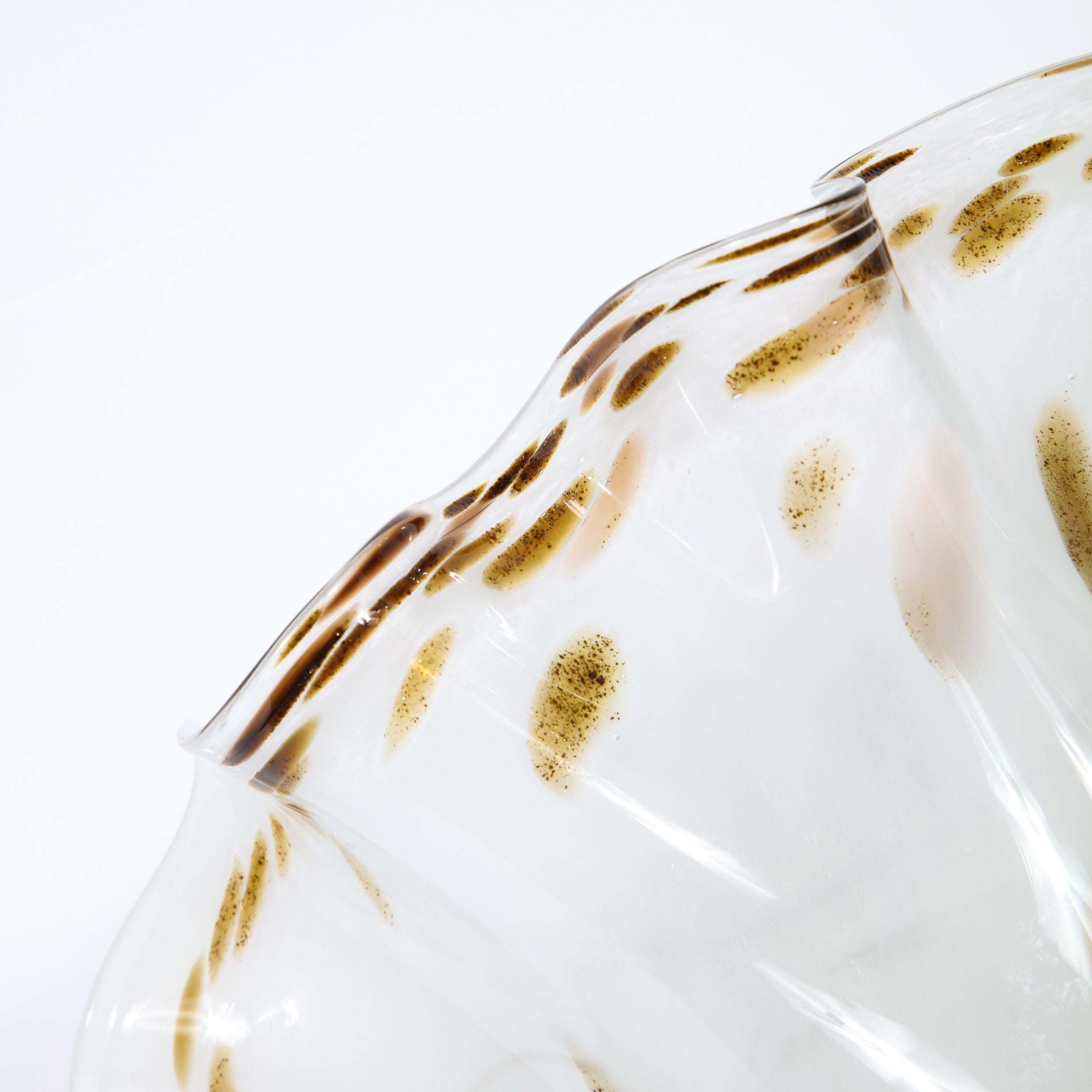 Mid-Century Modern Sculptural Scalloped Handblown Murano Vase 6