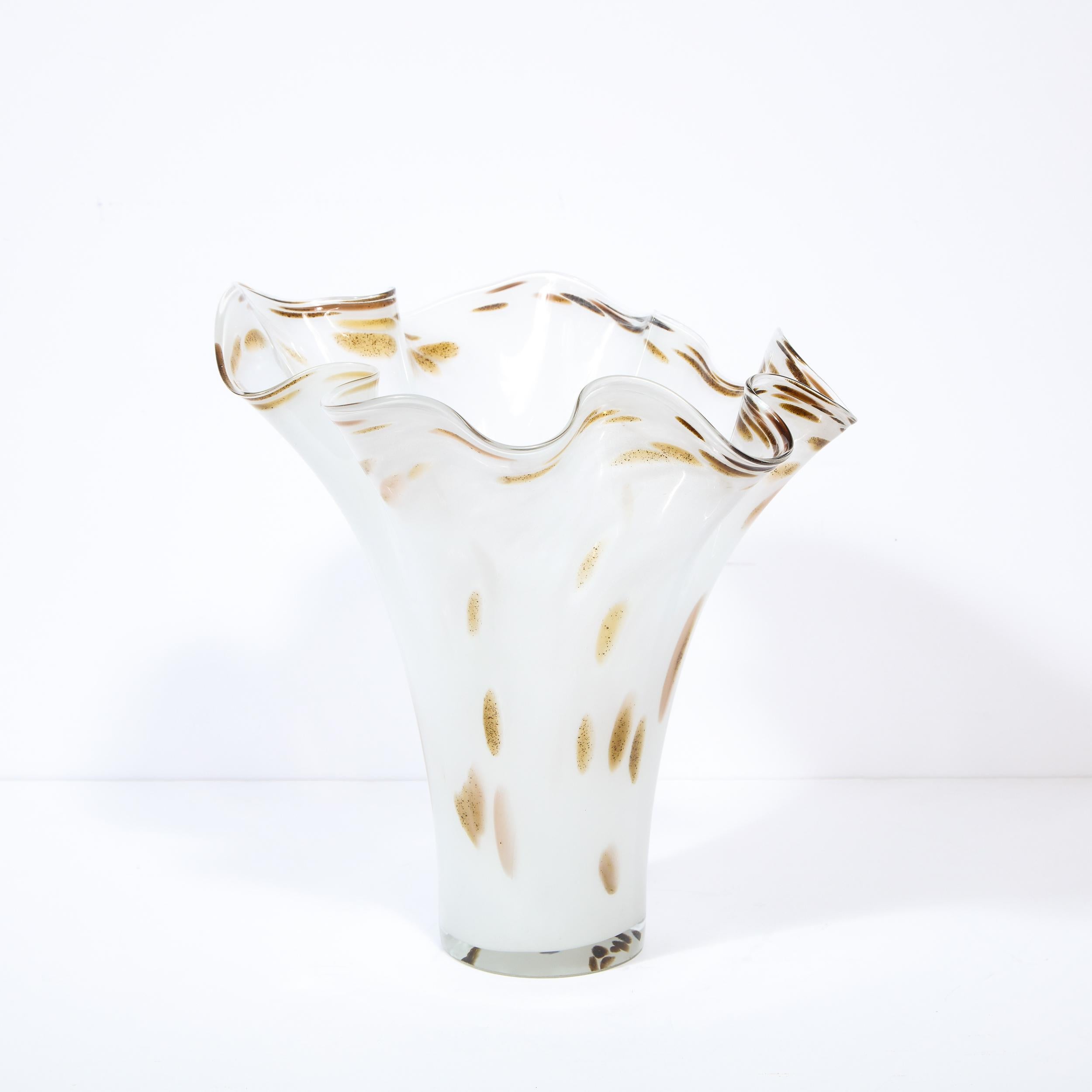 Mid-Century Modern Sculptural Scalloped Handblown Murano Vase In Excellent Condition In New York, NY