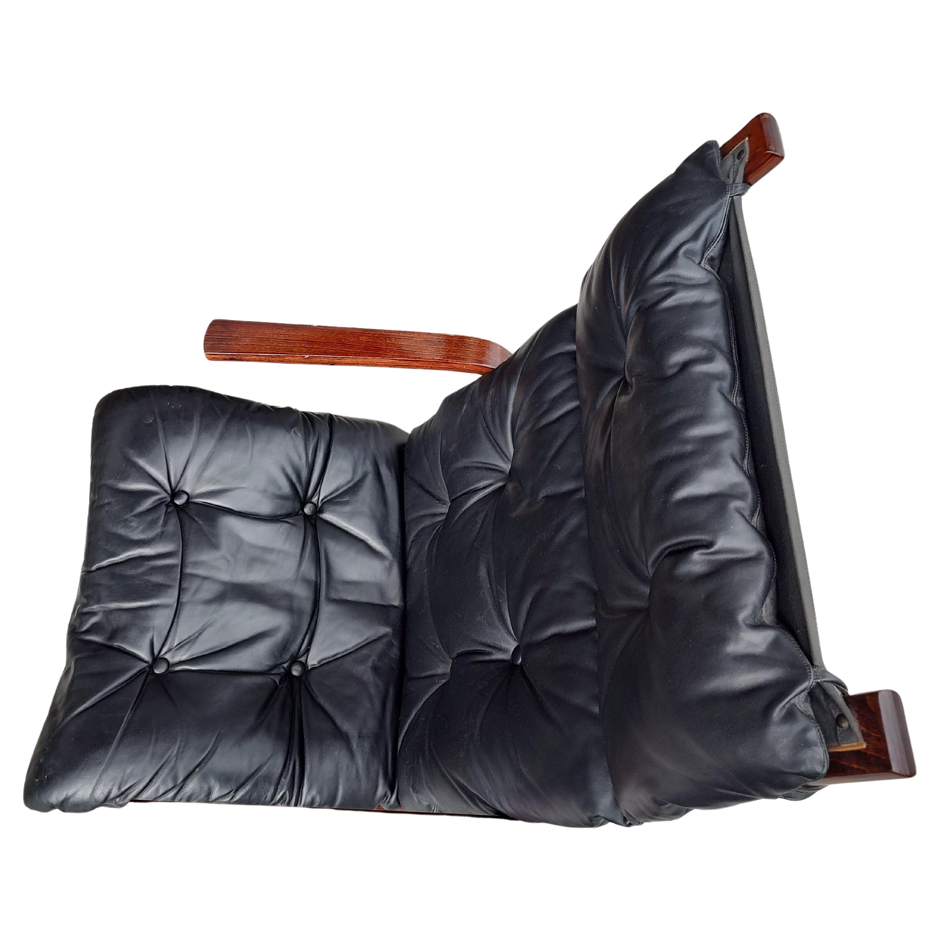 Fait main The Moderns Modern Sculptural Scandinavian Rosewood and Leather Rocker Westnofa en vente