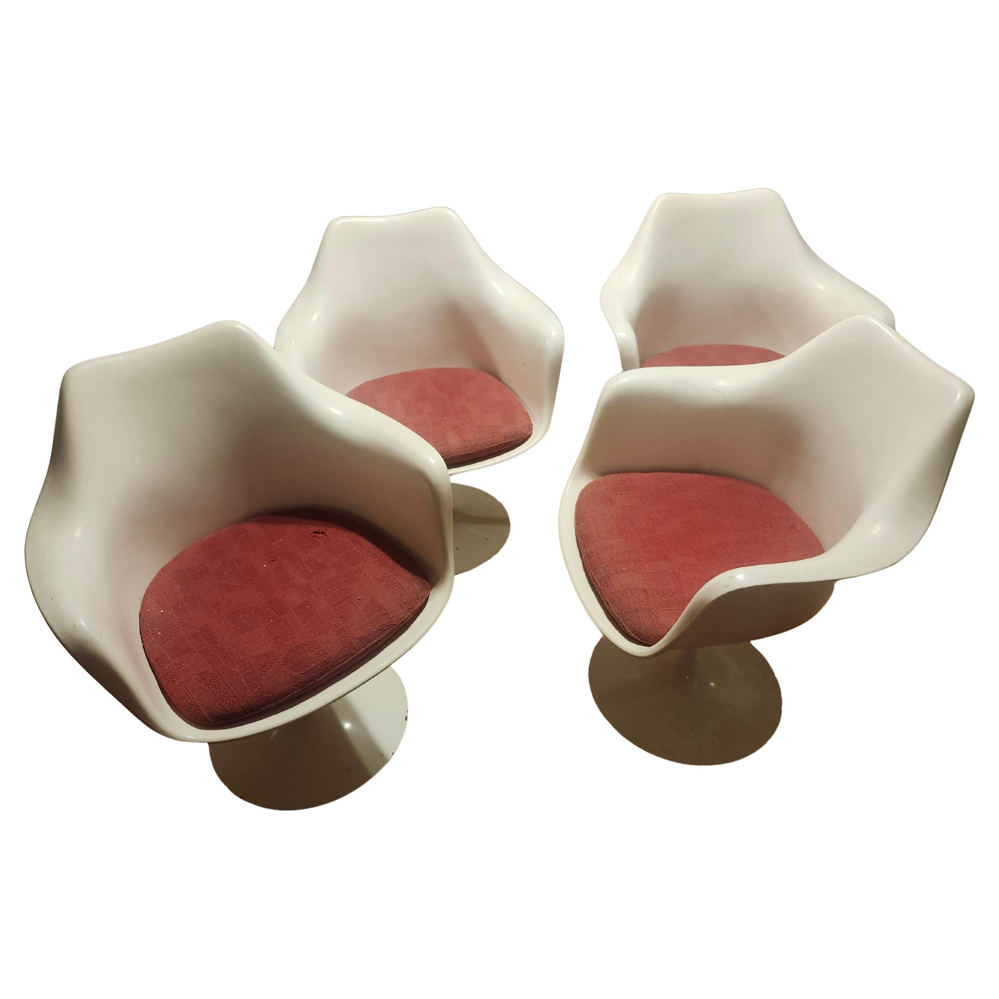 Mid-Century moderno Set di 4 poltrone da pranzo Eero Saarinen Knoll Tulip, scultura moderna di metà secolo in vendita