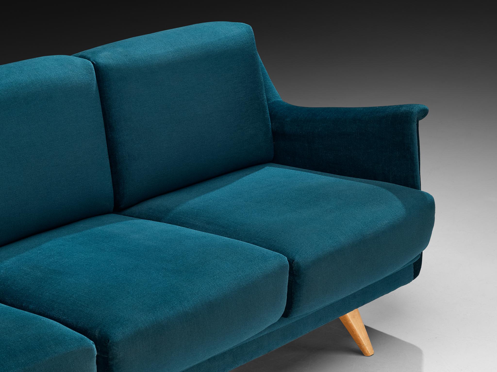 Modernes skulpturales Sofa aus der Mitte des Jahrhunderts aus tealfarbenem Samt (Stoff) im Angebot