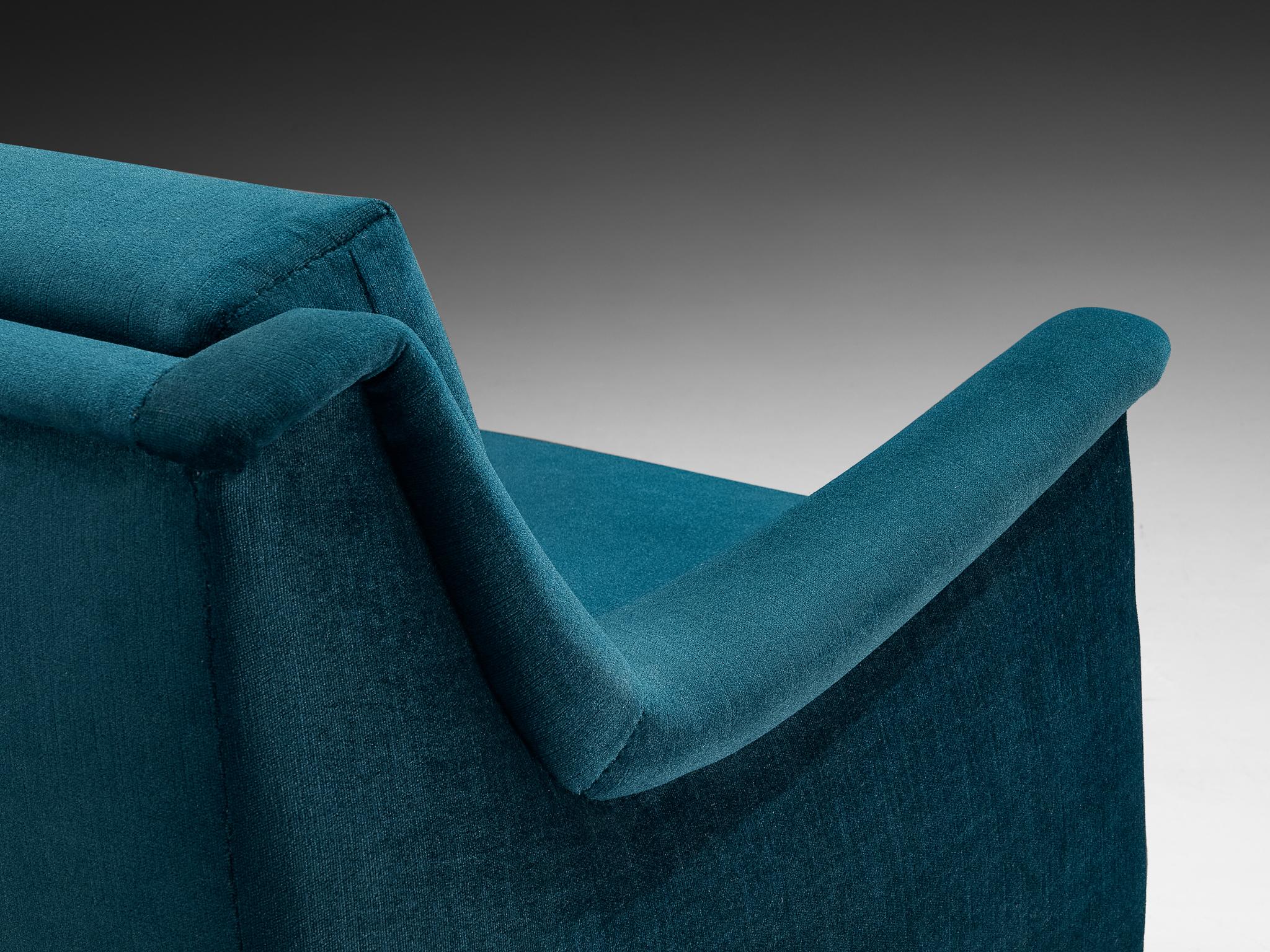 Modernes skulpturales Sofa aus der Mitte des Jahrhunderts aus tealfarbenem Samt im Angebot 1