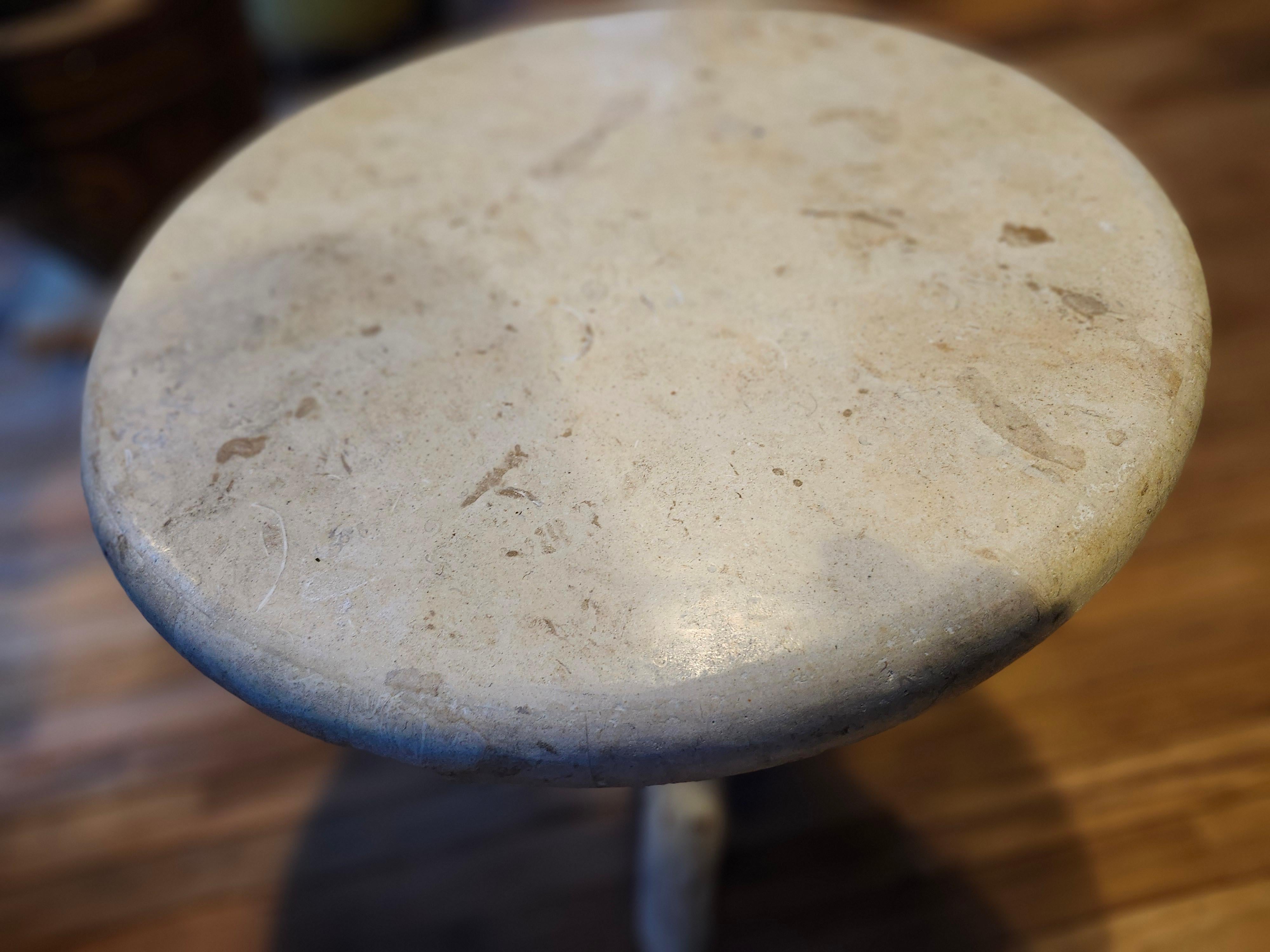 Fin du 20e siècle Mid-Century Modern Sculptural Stone Top Table with a Tri Leg Bamboo Base en vente