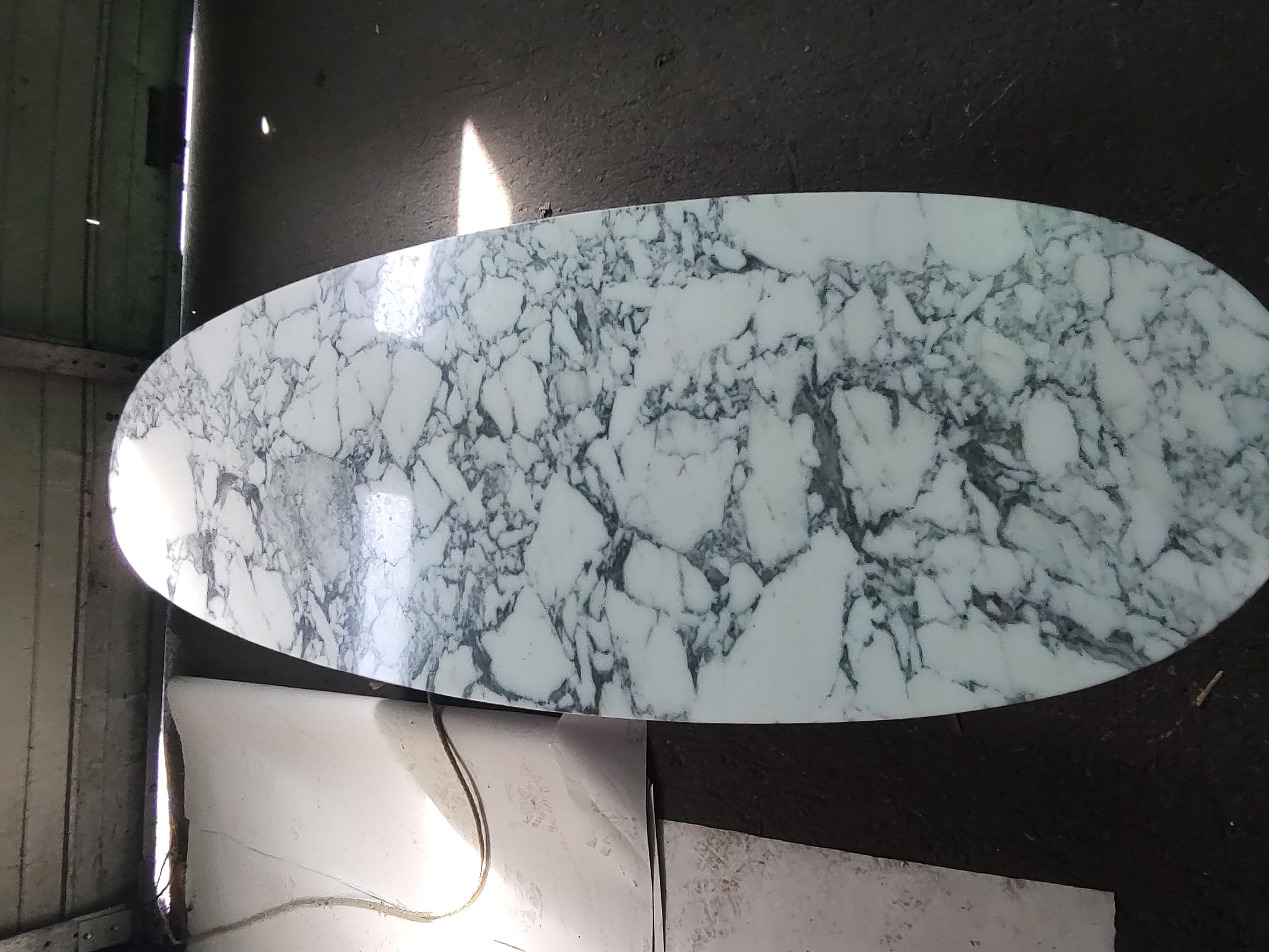 Mid-20th Century Mid-Century Modern Sculptural Surfboard Shaped Marble Top Cocktail Table, 1955