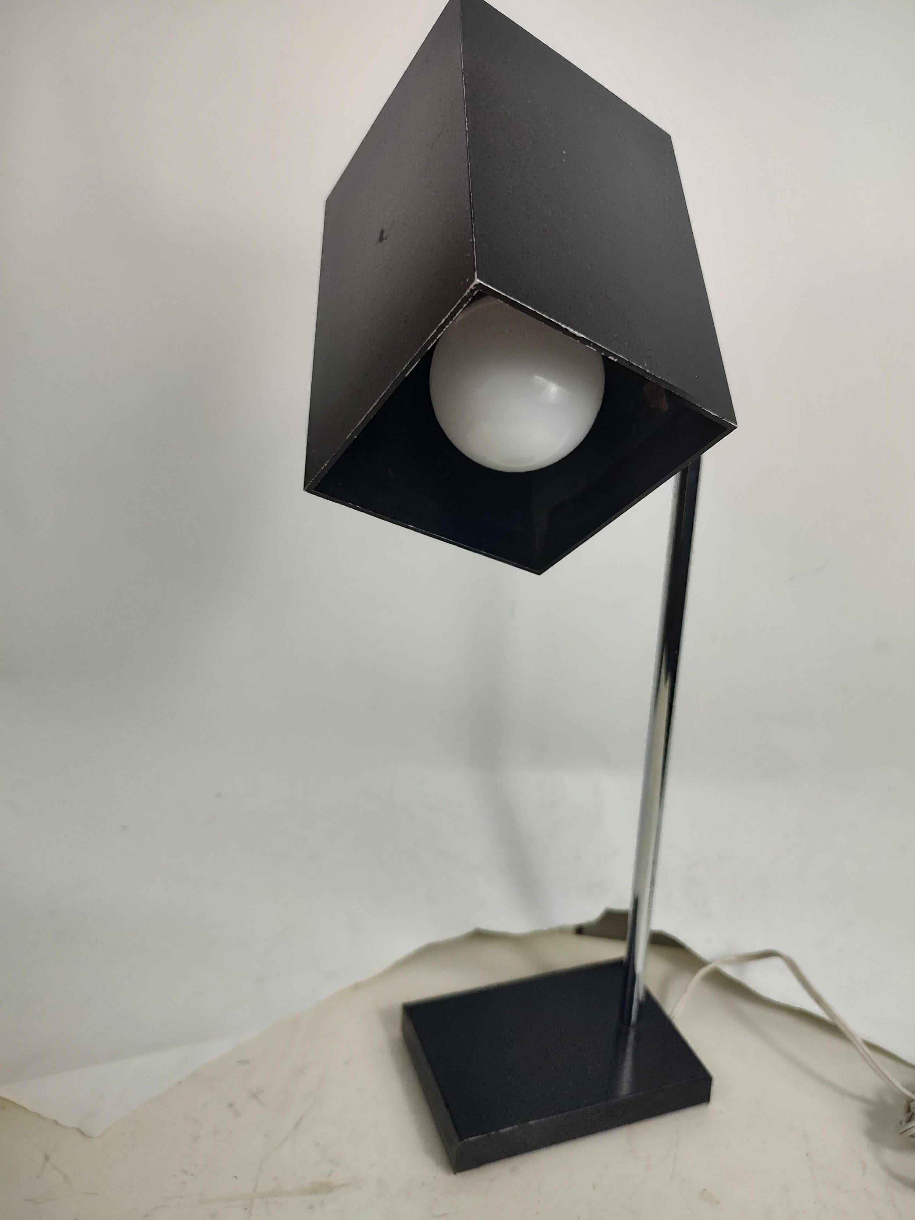 Mid-Century Modern Sculptural Table Desk Lamp by Richard Sonneman Cube Lamp For Sale 3
