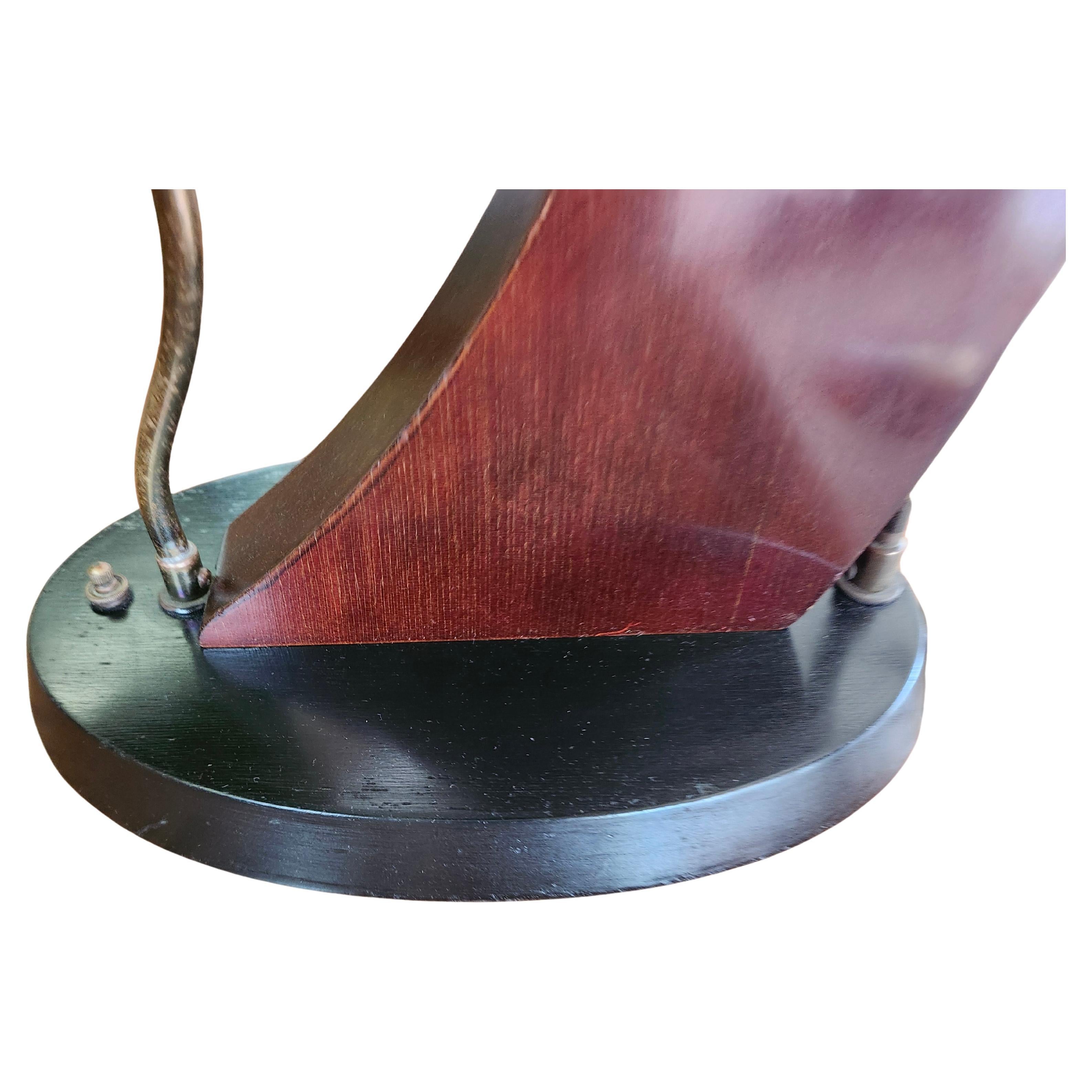 Americano Lampada da tavolo scultorea del Mid Century Modern di Luxcraft C1955 in vendita