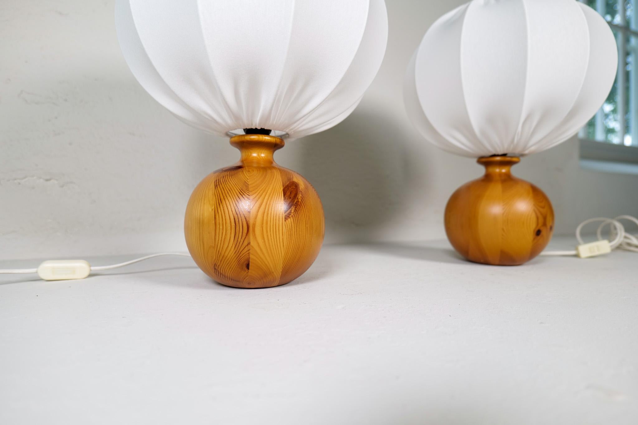 Lampes de table sculpturales modernes du milieu du siècle en pin massif, Fagerhults, Suède, 1970 en vente 1