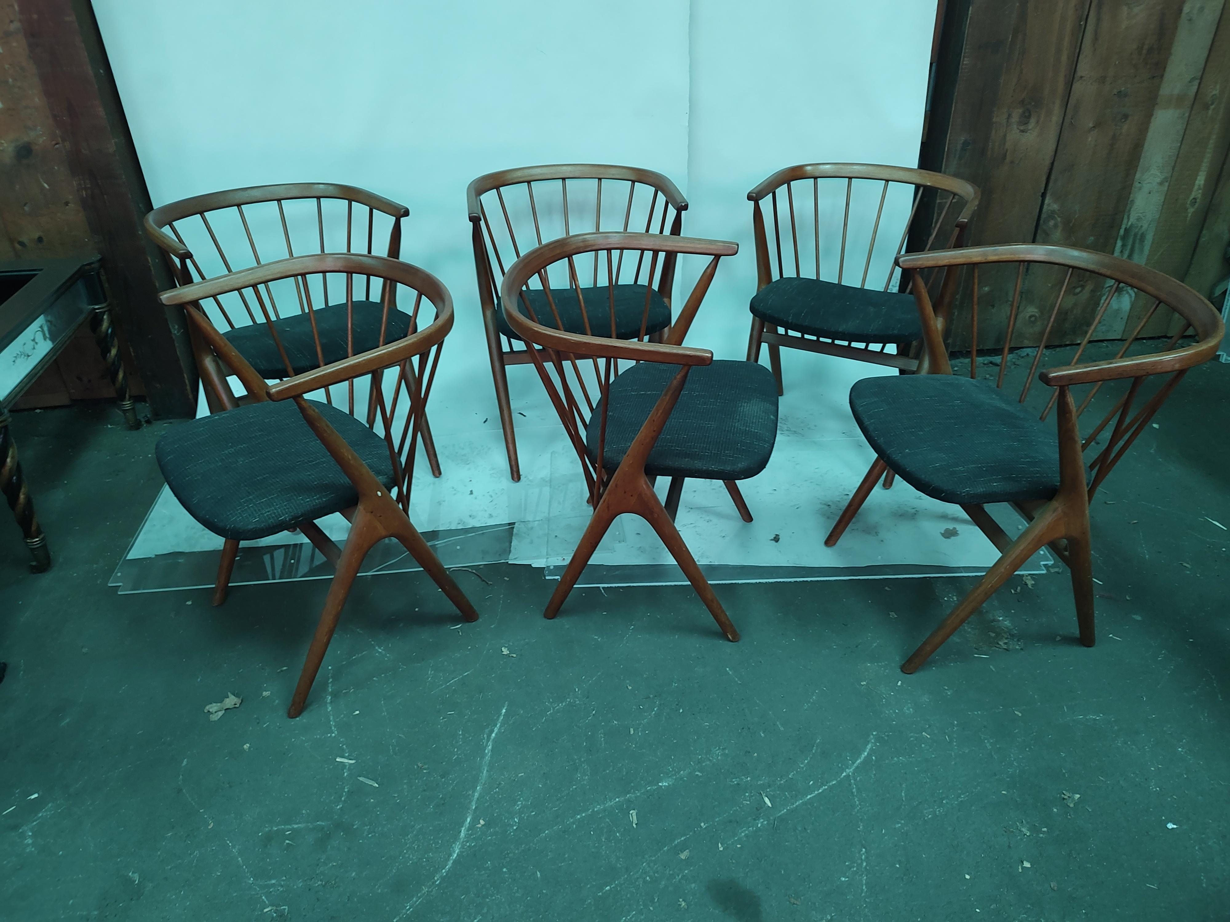 Mid-Century Modern Sculptural Teak Set of 6 Dining Chairs #8 by Helge Sibast For Sale 3