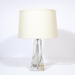 Lampe de bureau sculpturale en cristal translucide moderne mi-siècle, signée par Daum