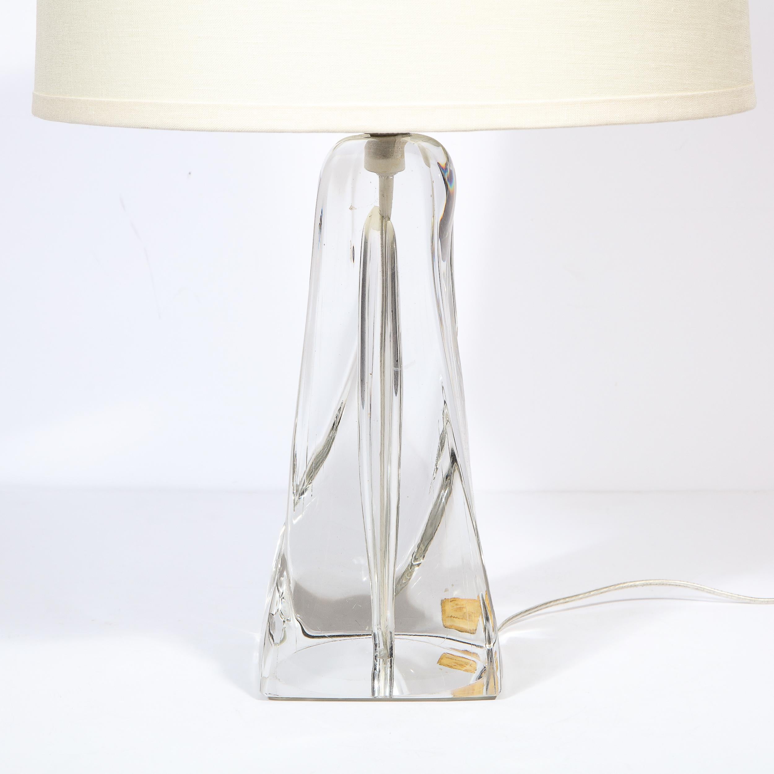 French Mid-Century Modern Sculptural Translucent Crystal Table Lamp Signed by Daum