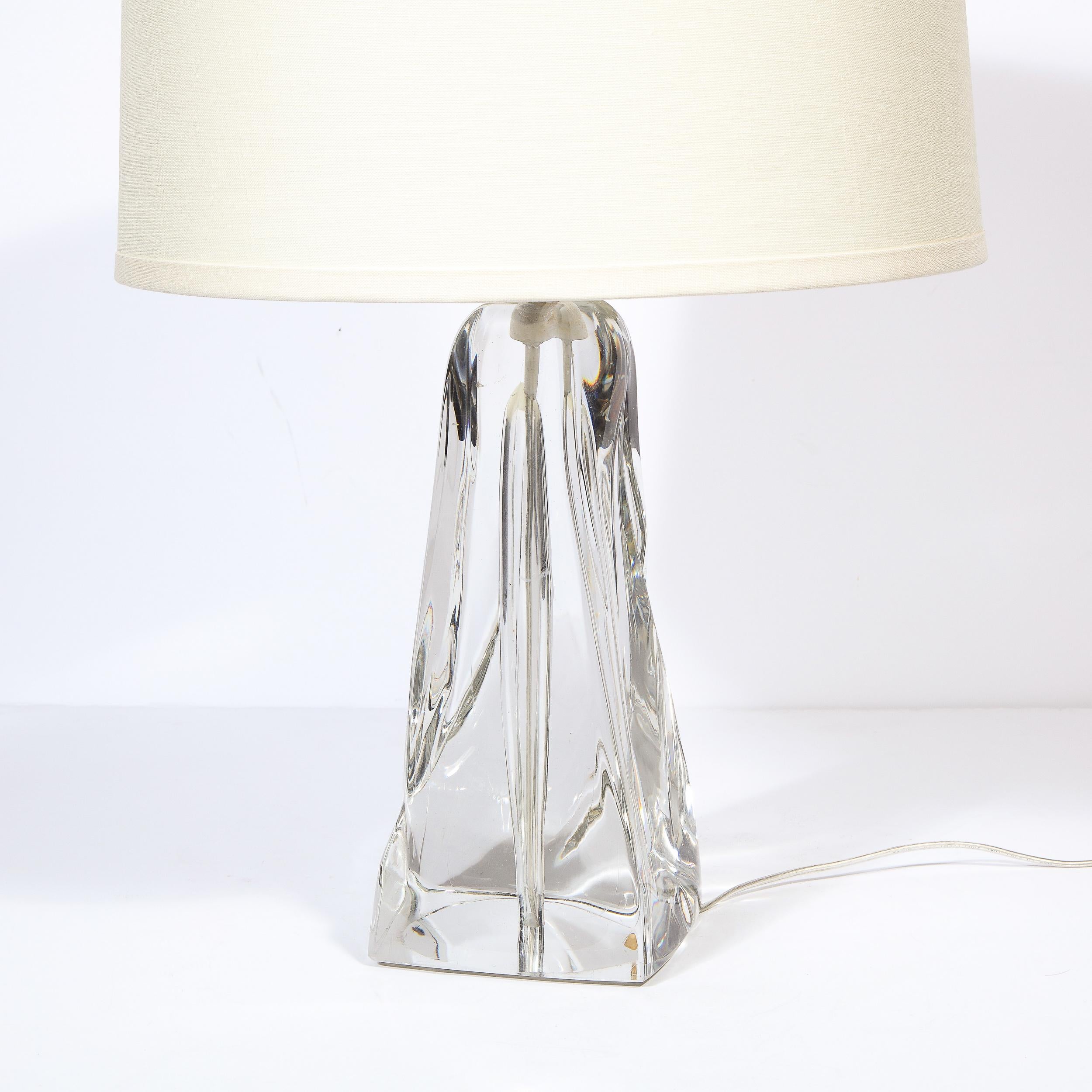 Mid-Century Modern Sculptural Translucent Crystal Table Lamp Signed by Daum In Excellent Condition In New York, NY