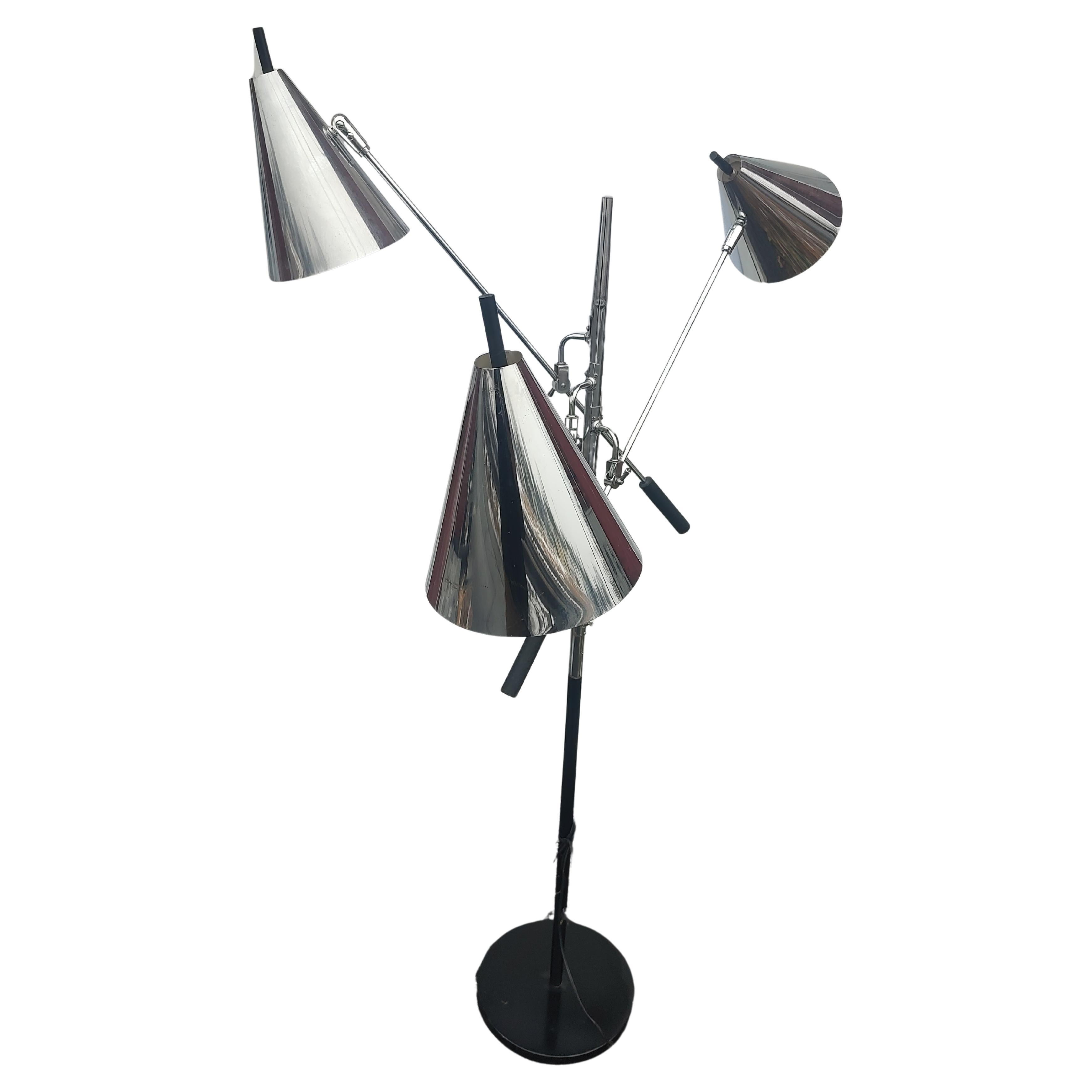 Mid Century Modern Sculptural Triennial Floor Lamp Attributed to Gino Sarfatti In Good Condition For Sale In Port Jervis, NY
