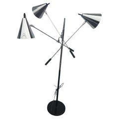 Vintage Mid Century Modern Sculptural Triennial Floor Lamp Attributed to Gino Sarfatti