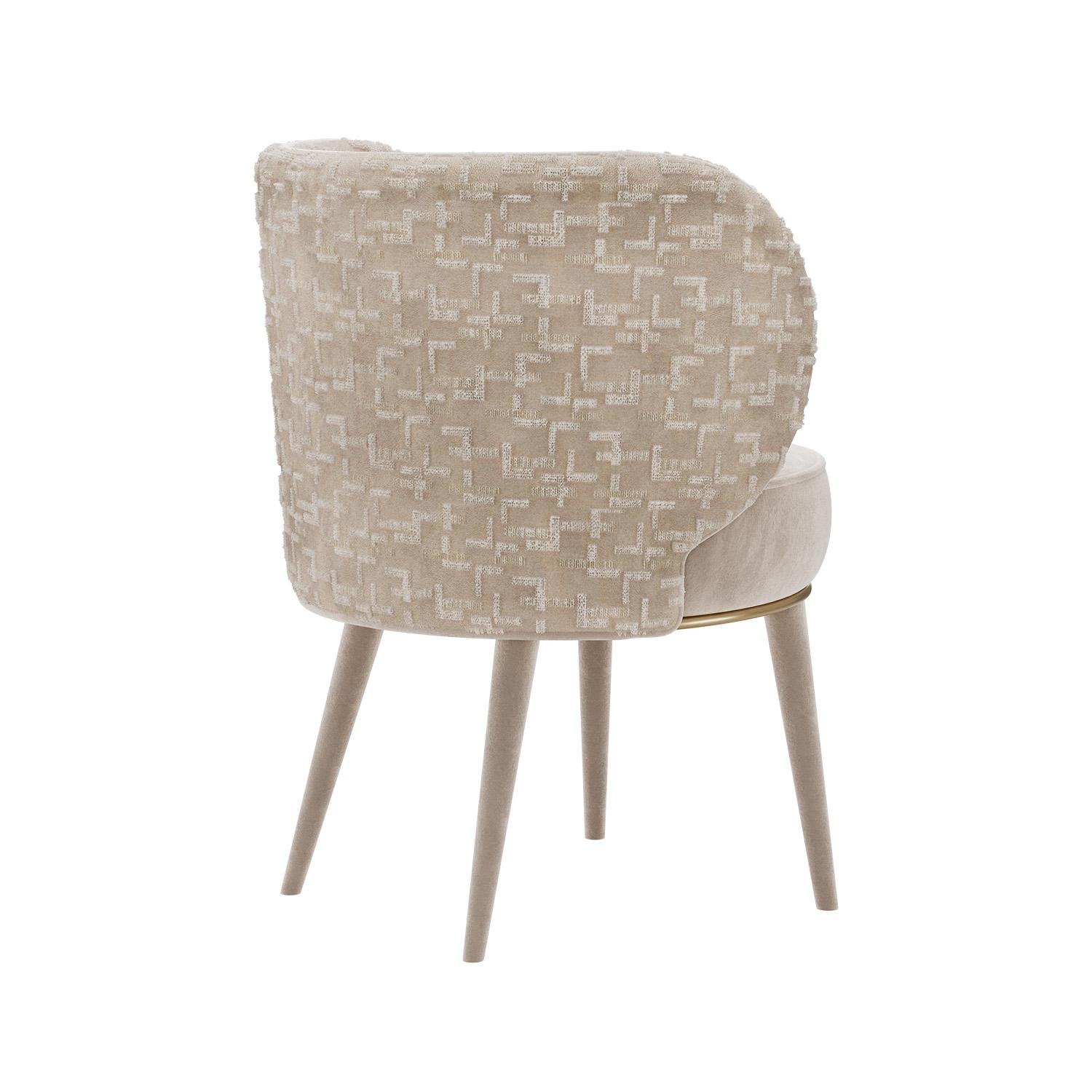 Portoghese Sedia da pranzo scultorea di metà secolo Valentina di Atelier A, fatta a mano in vendita