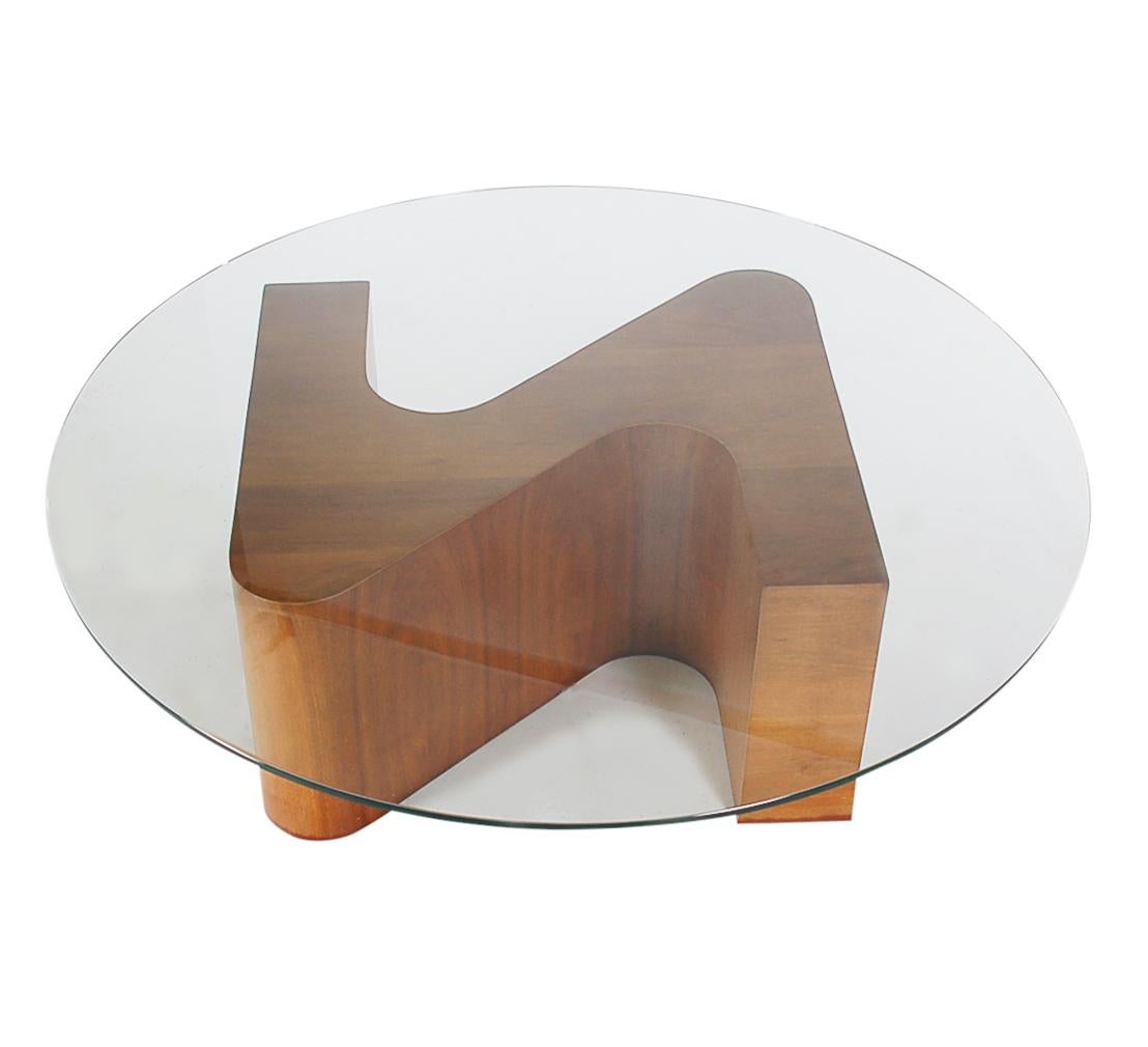Mid-20th Century Mid-Century Modern Sculptural Walnut and Glass Round Coffee Table 
