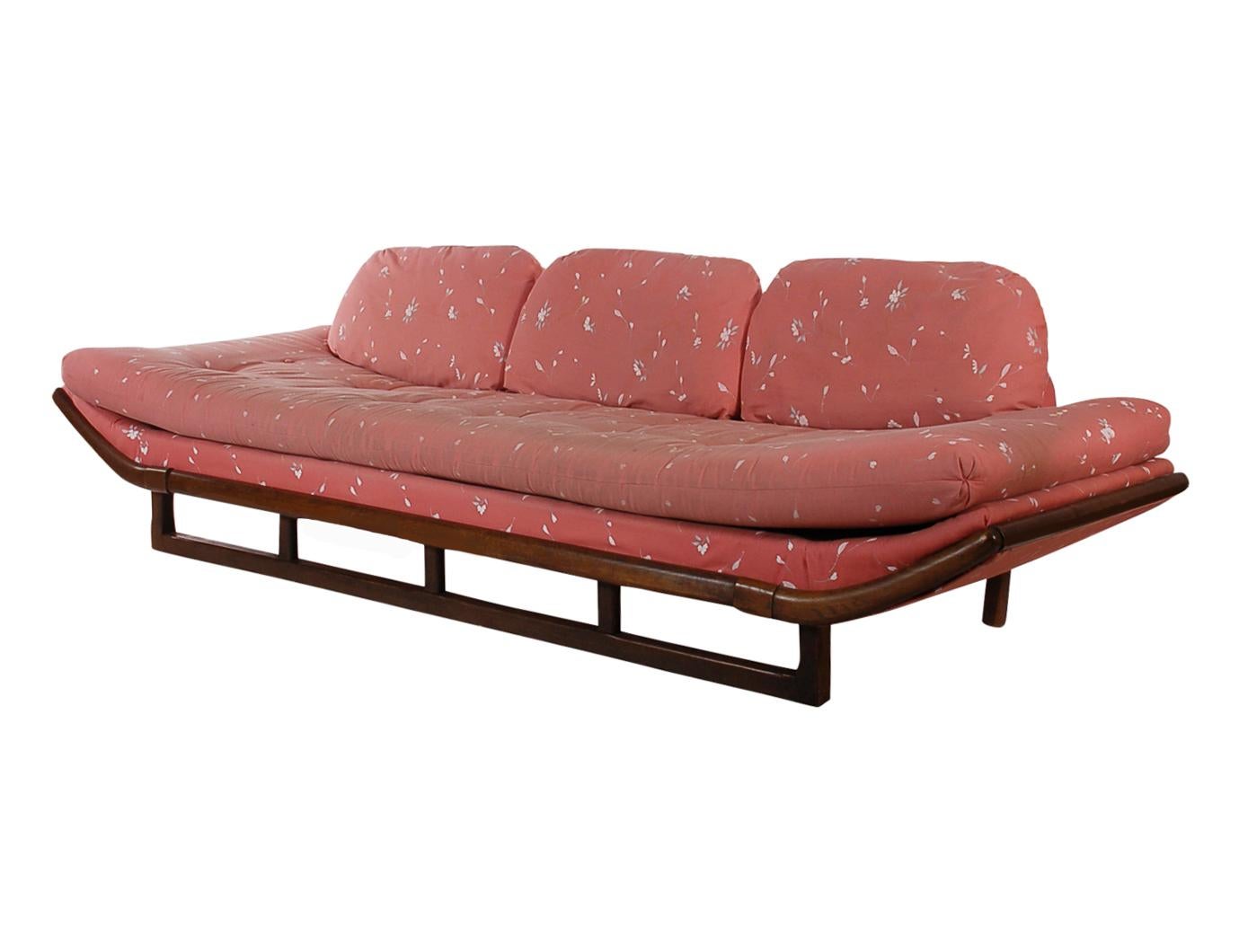 Mid-20th Century Mid-Century Modern Sculptural Walnut Frame Gondola Sofa in the Style of Pearsall