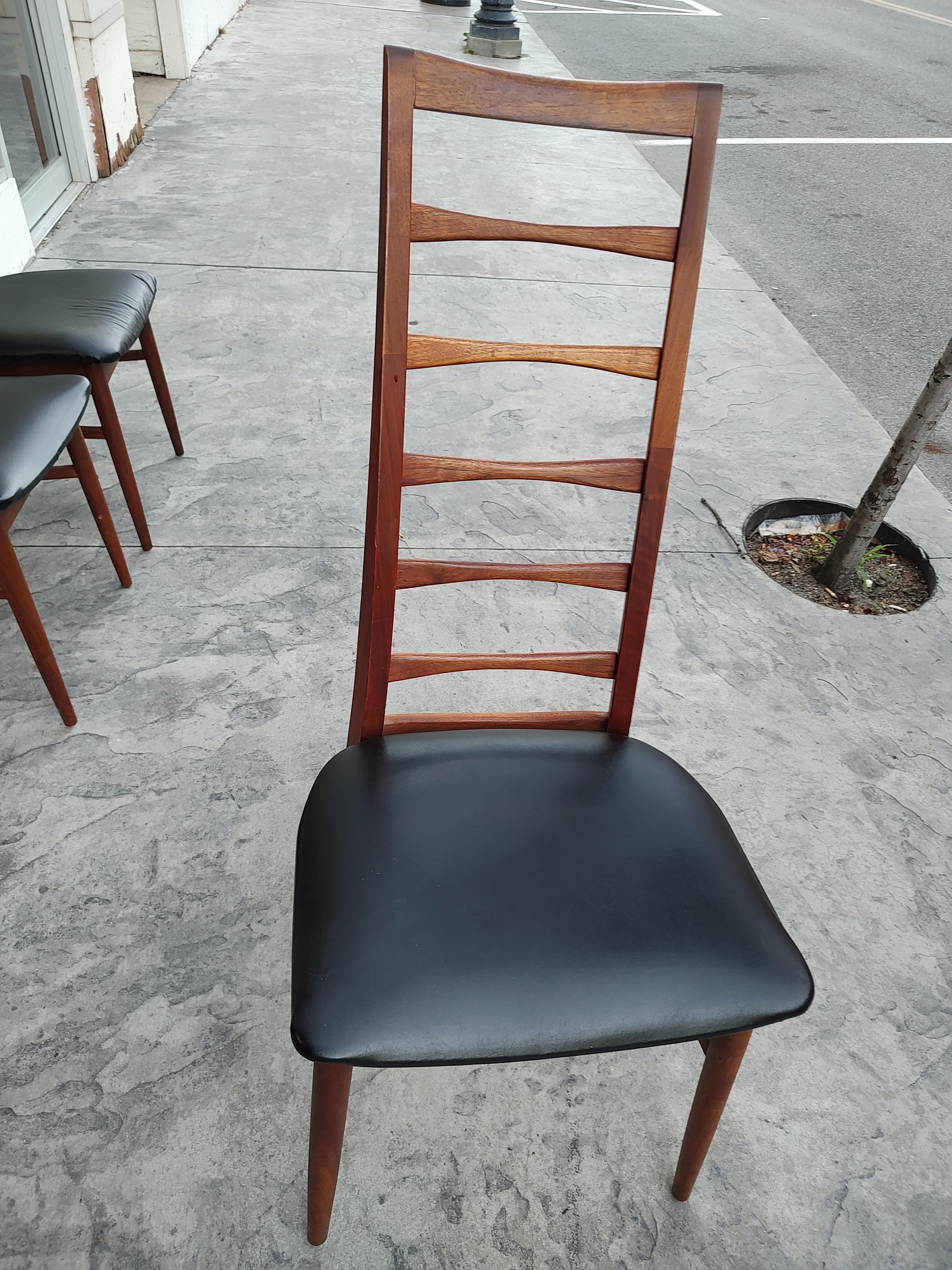 Mid-Century Modern Sculptural Walnut Ladder Back Chairs by Koefoeds Hornslet In Good Condition In Port Jervis, NY