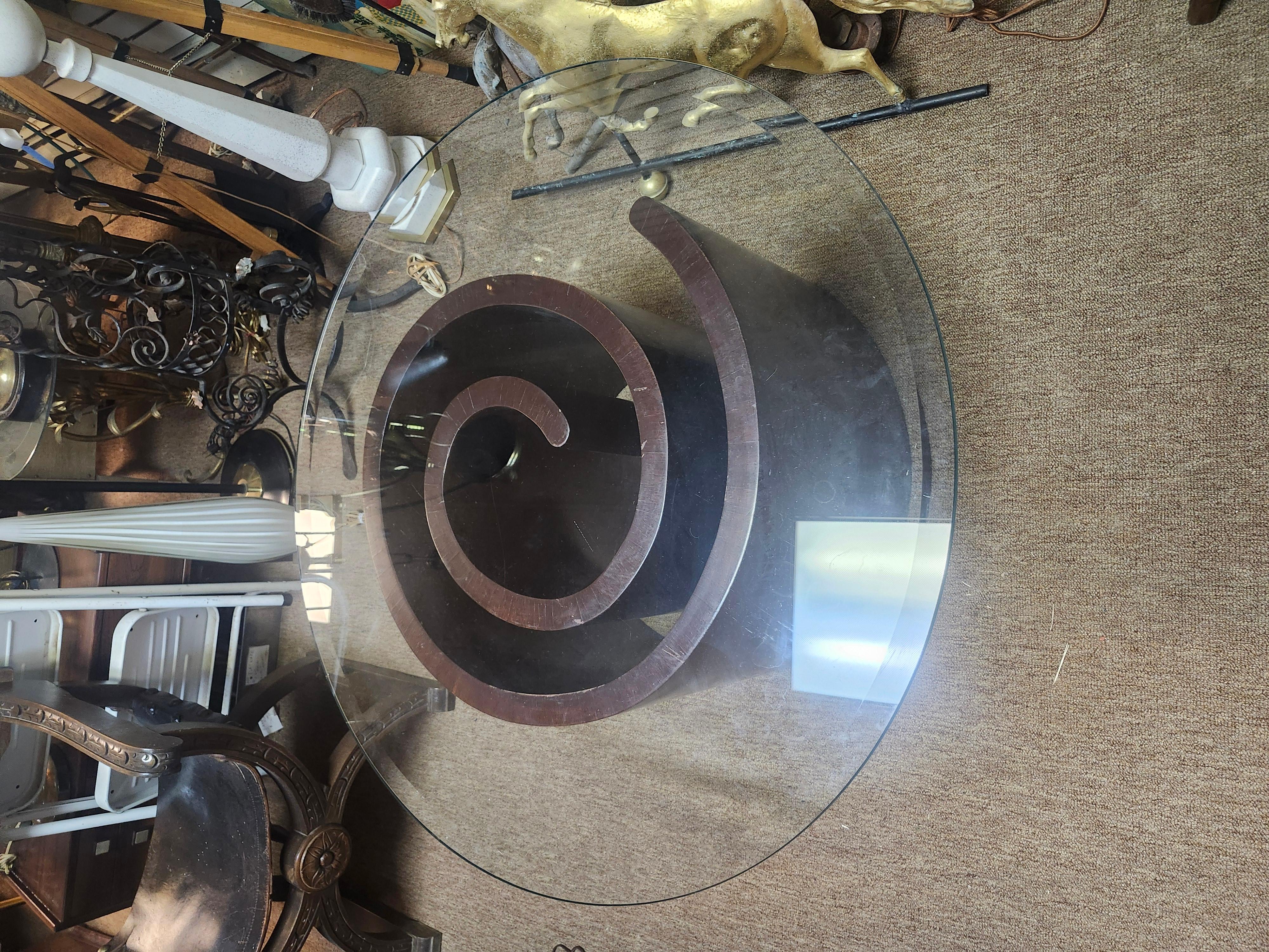 Mid-Century Modern Sculptural Walnut Snail Cocktail Table by Vladimir Kagan 1970 For Sale 2